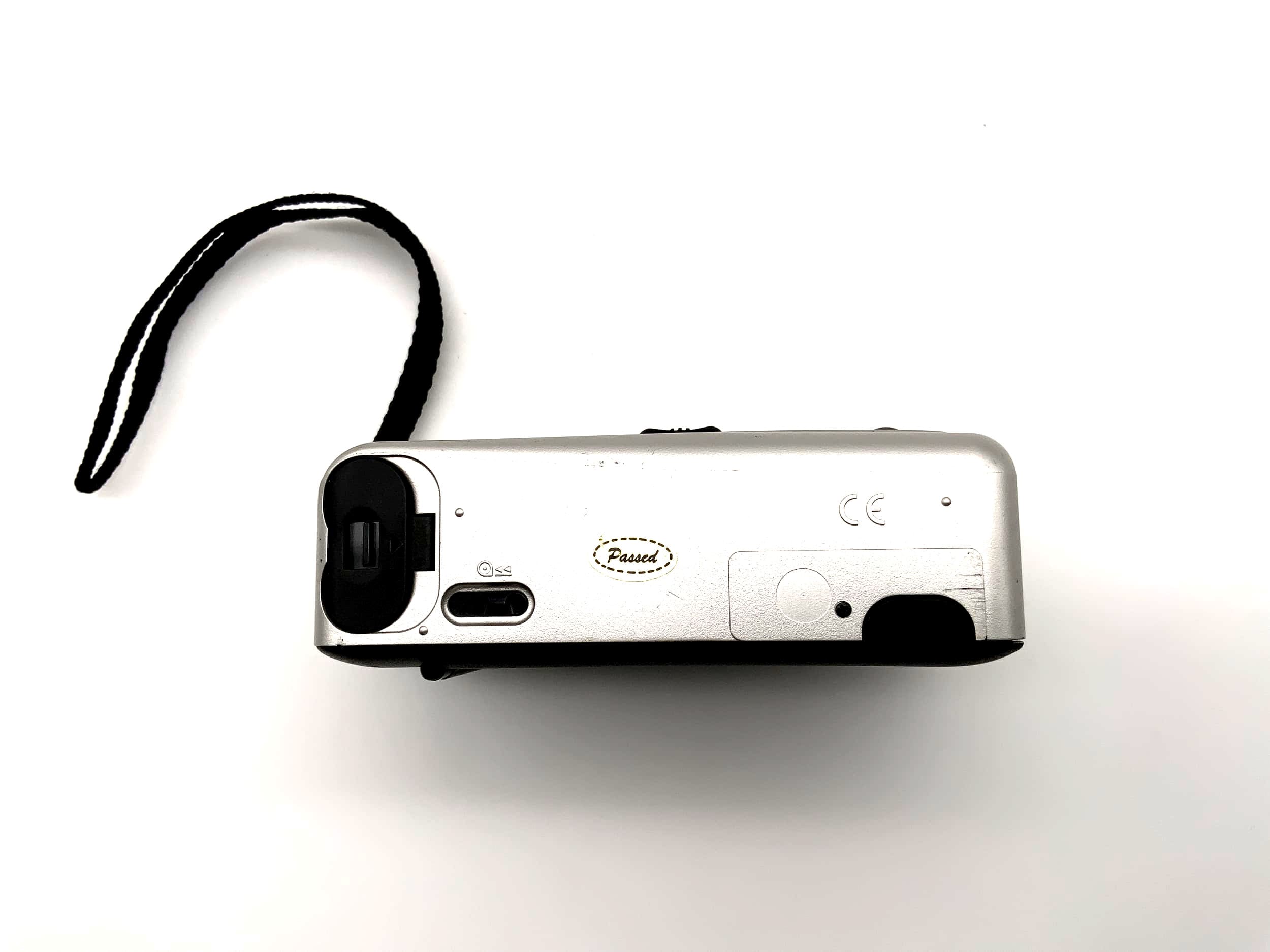 KH 30 compact camera analogue camera point & shoot autofocus AF 35mm