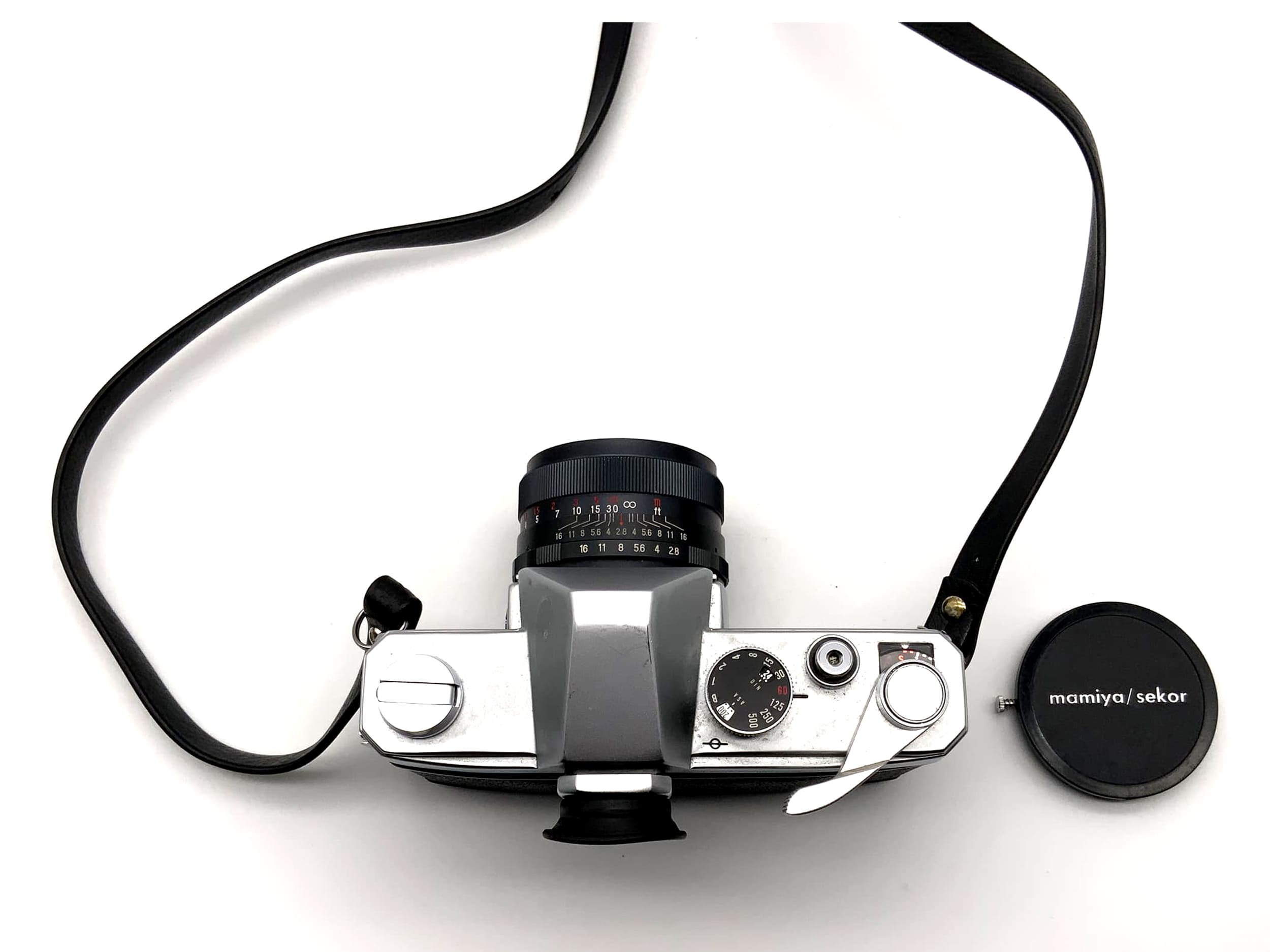 Appareil photo reflex analogique Mamiya Sekor avec objectif Mamiya Sekor 1:2,8 50 mm