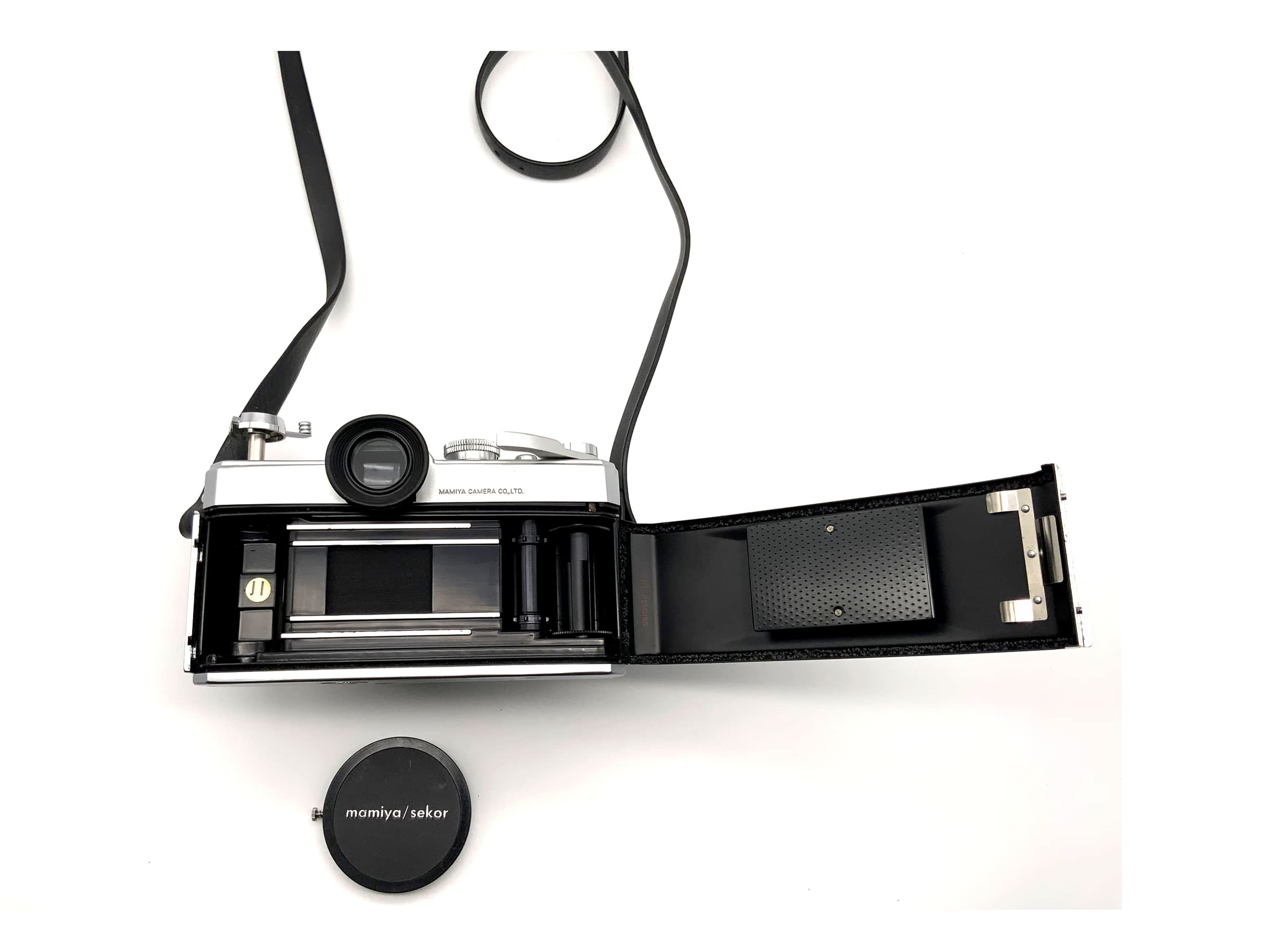 Appareil photo reflex analogique Mamiya Sekor avec objectif Mamiya Sekor 1:2,8 50 mm