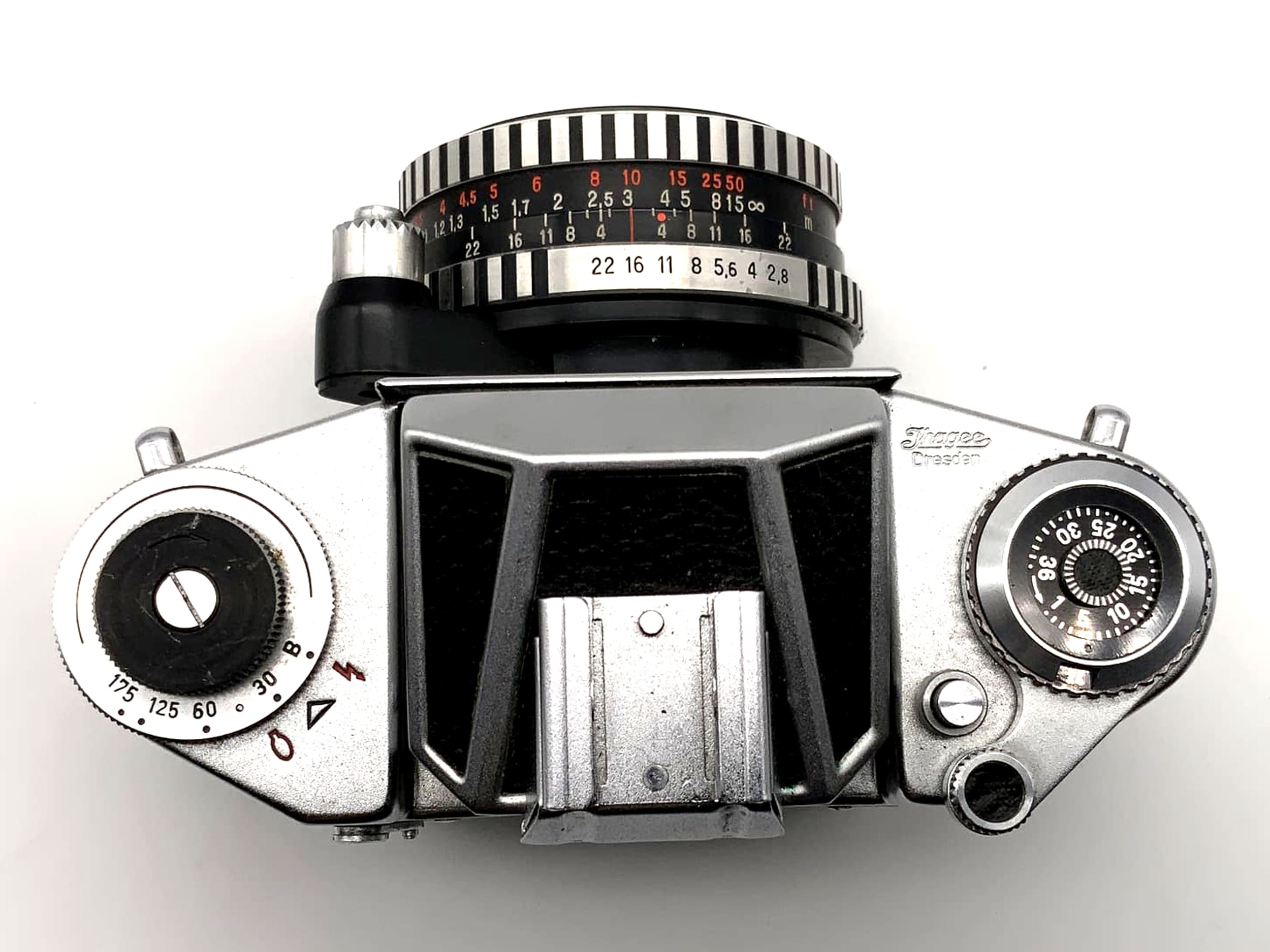 Exakta EXA 1a avec appareil photo reflex Tessar 2.8 à objectif 50 mm analogique 35 mm