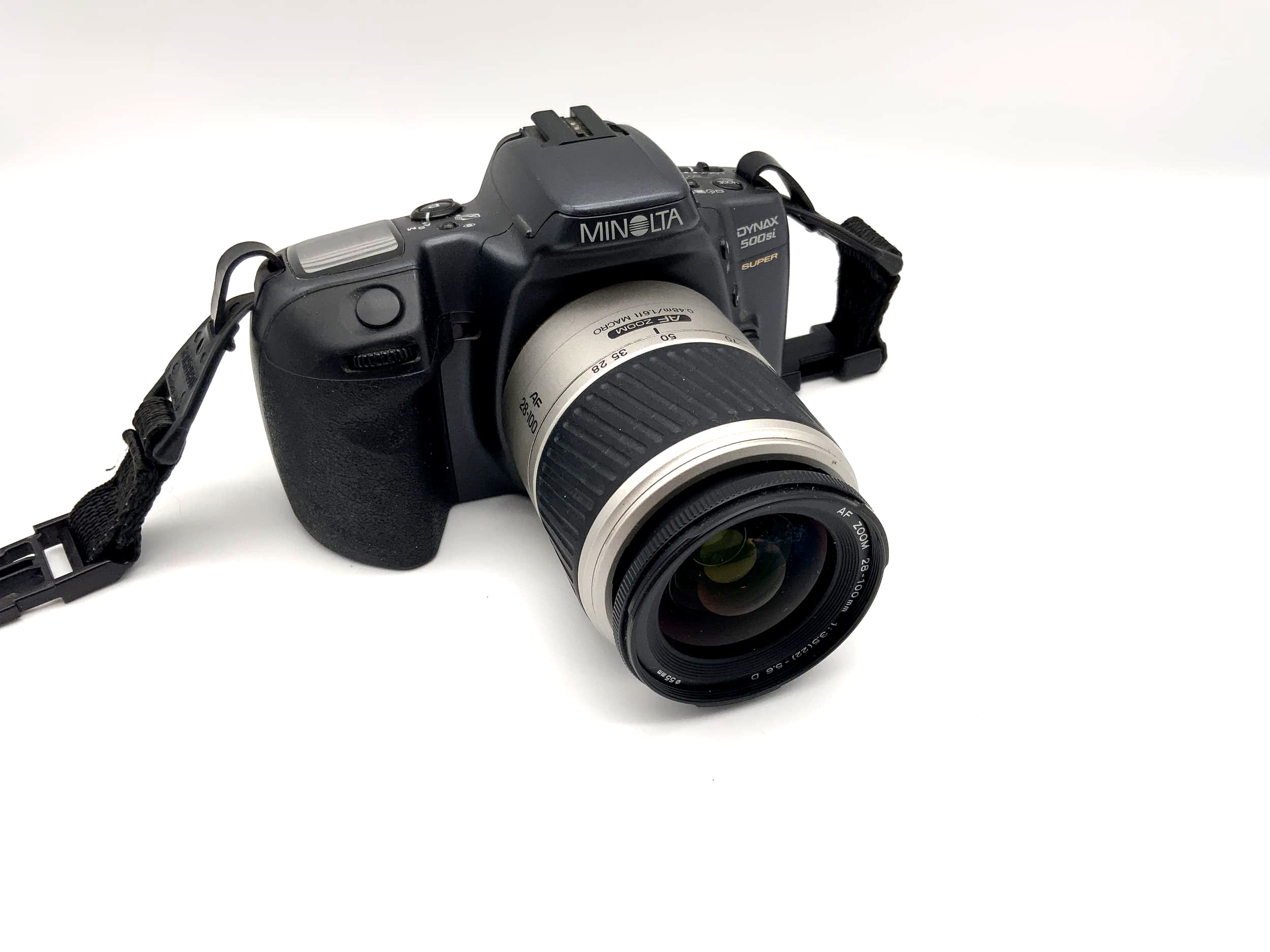 Appareil photo reflex Minolta Dynax 500 si avec objectif AF Zoom 28-100 mm 1:3,5-5,6