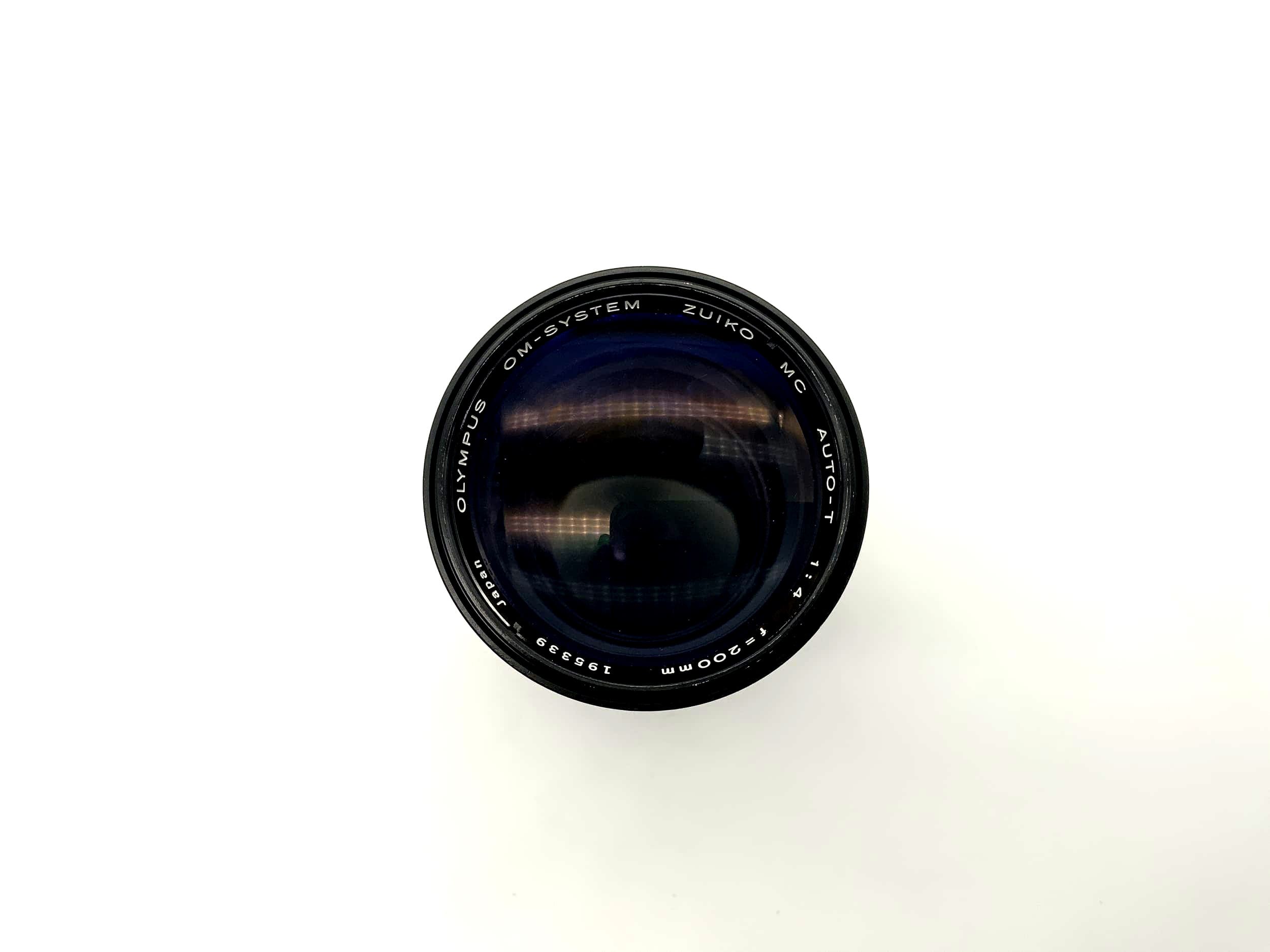 Olympus OM-System Zuiko MC Auto-T 200 mm 1:4 lens analog