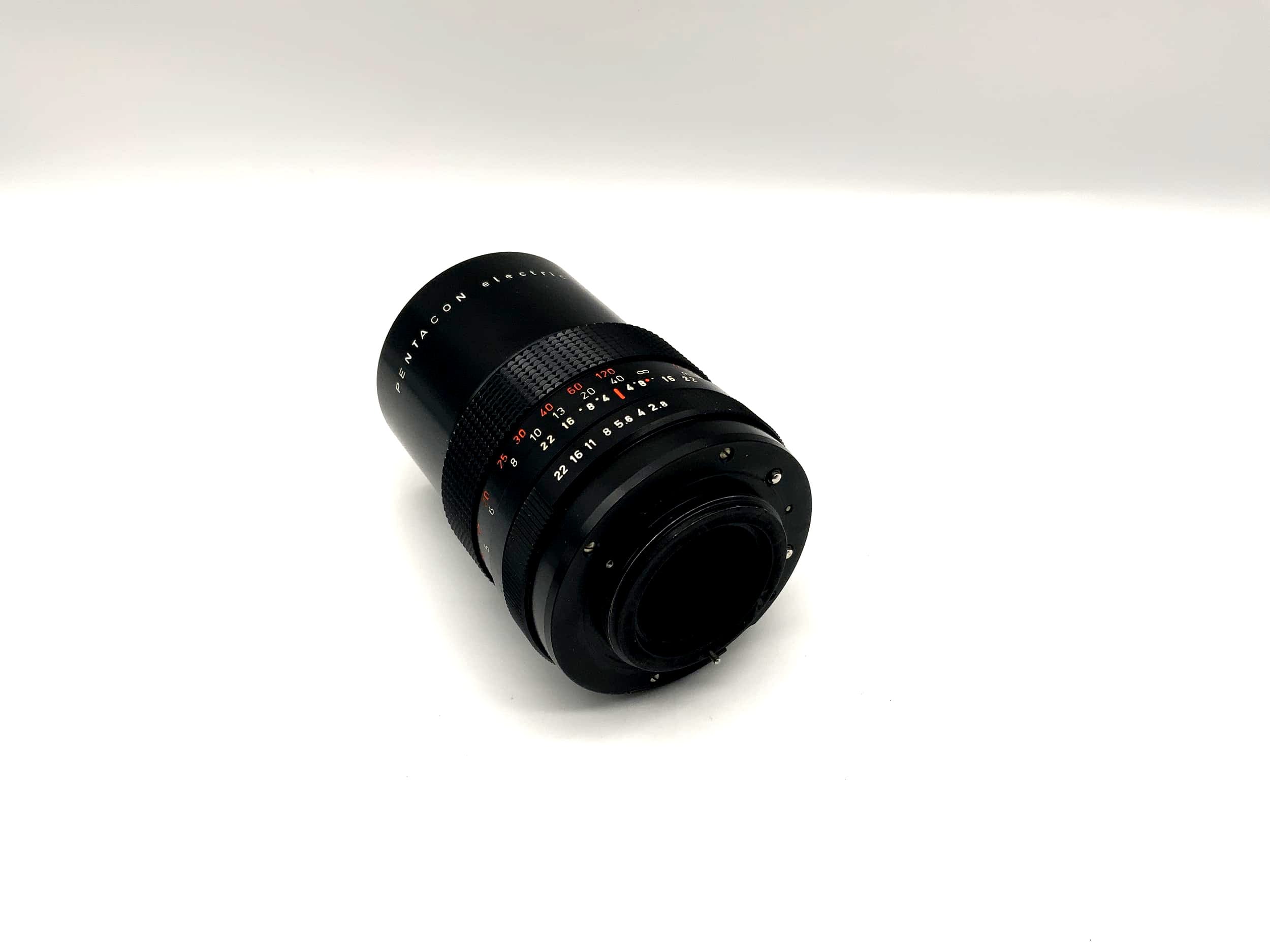 Pentacon electric MC135mm f/2.8 lens analog M42