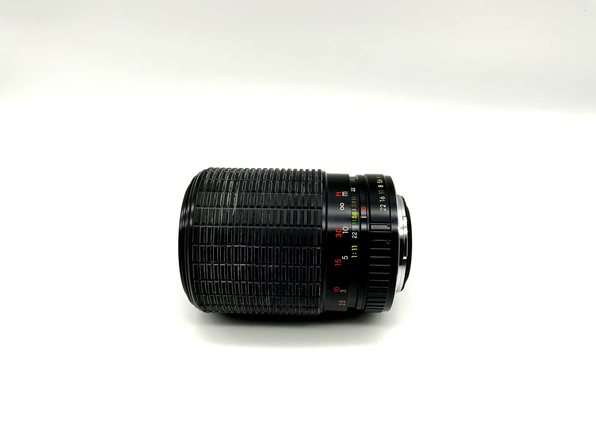 Beroflex MC Auto 70-210mm f/4-5.6 analog lens (Praktica B)