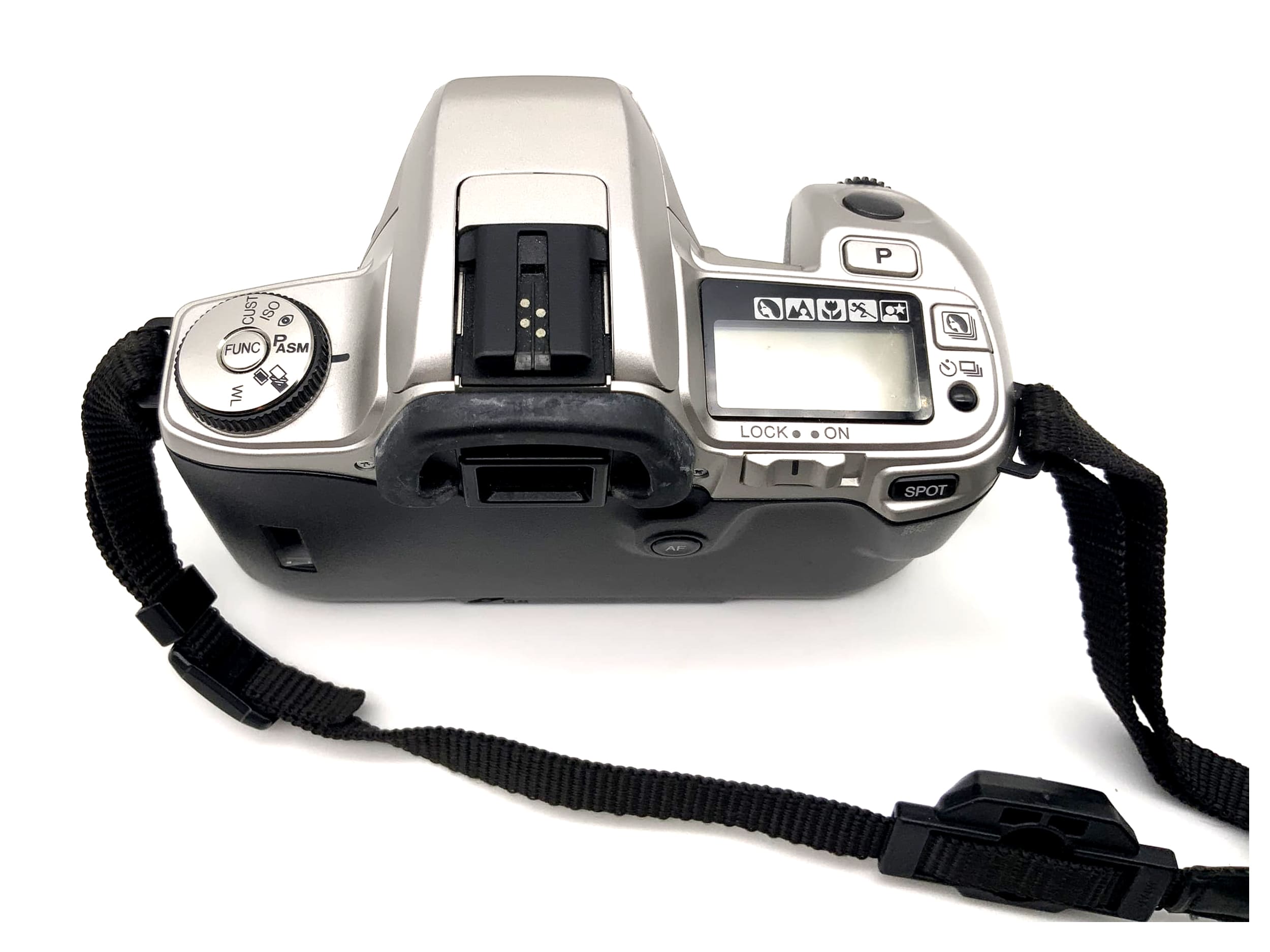 Minolta Dynax 505 si Boîtier SLR Autofocus Appareil photo reflex AF