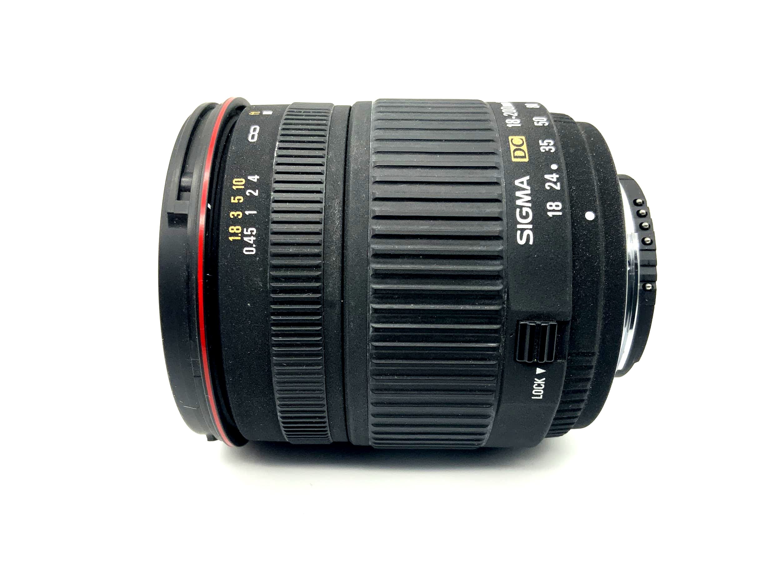 Objectif Sigma 18-200 mm 1:3,5-6,3 D Objectif Sigma Zoom DC (Nikon AF)