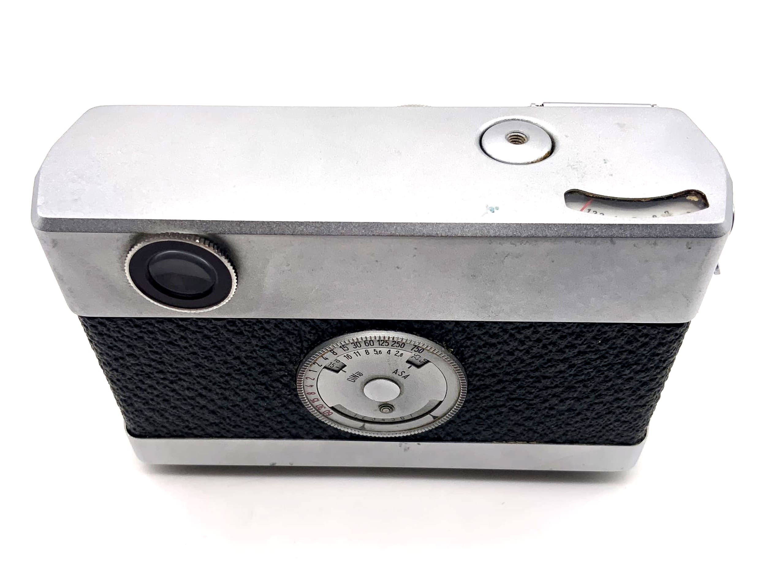 Appareil photo à viseur Carl Zeiss Werra avec Tessar 50 mm 1:2,8 35 mm Prestor RVS
