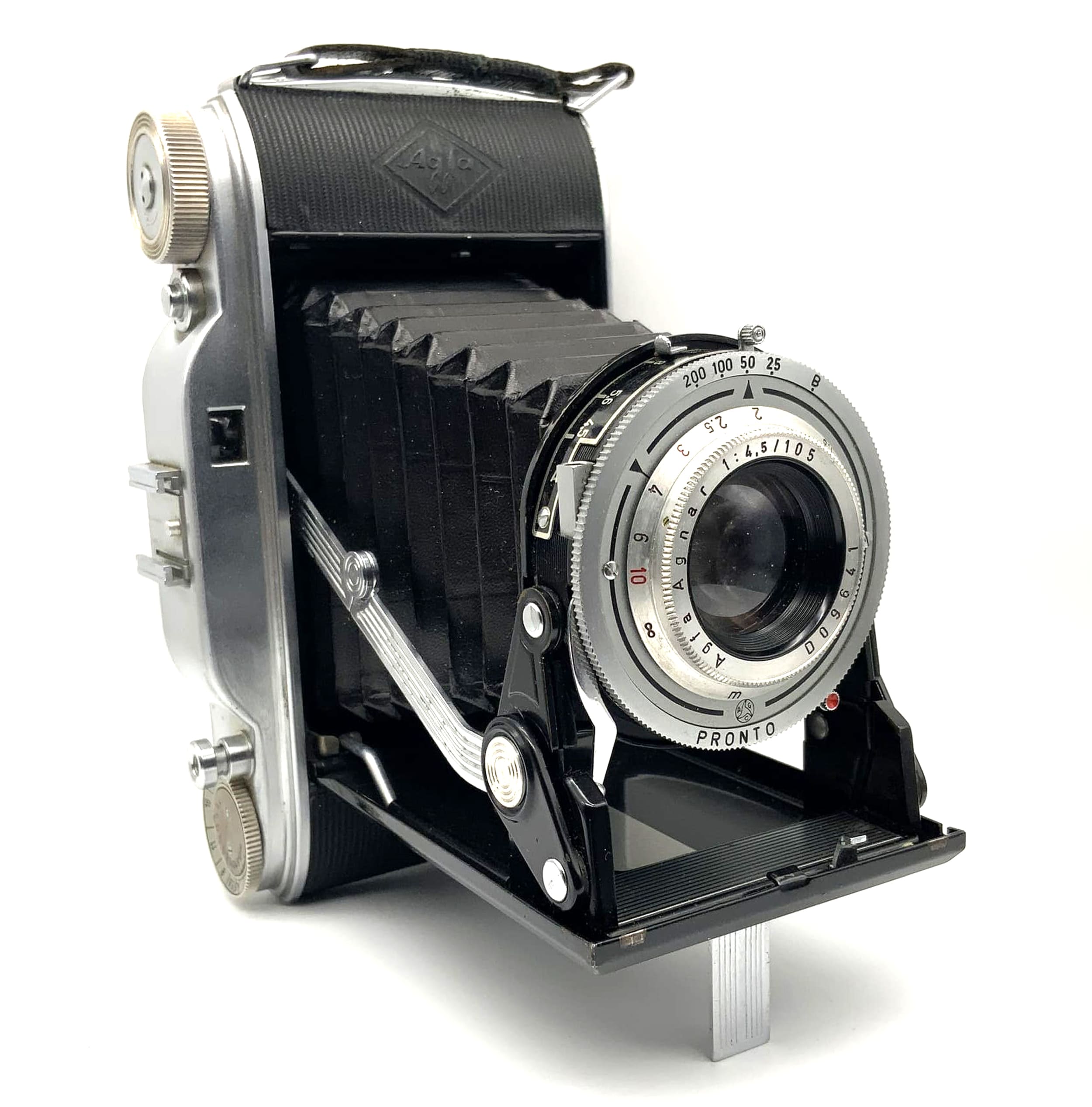 Appareil photo pliable Agfa Record I avec caméra analogique Agnar 1:4,5/105 Pronto