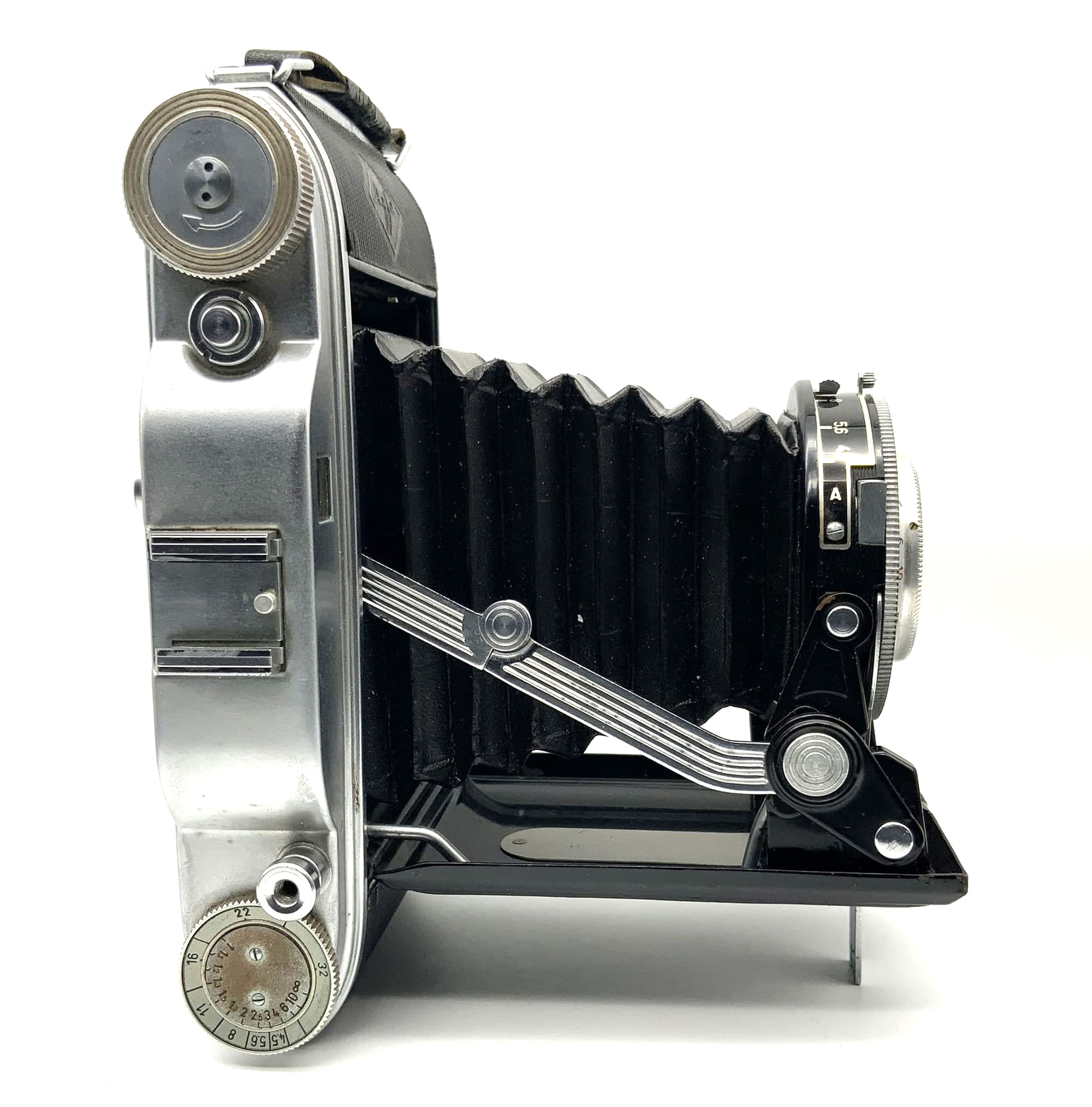 Appareil photo pliable Agfa Record I avec caméra analogique Agnar 1:4,5/105 Pronto