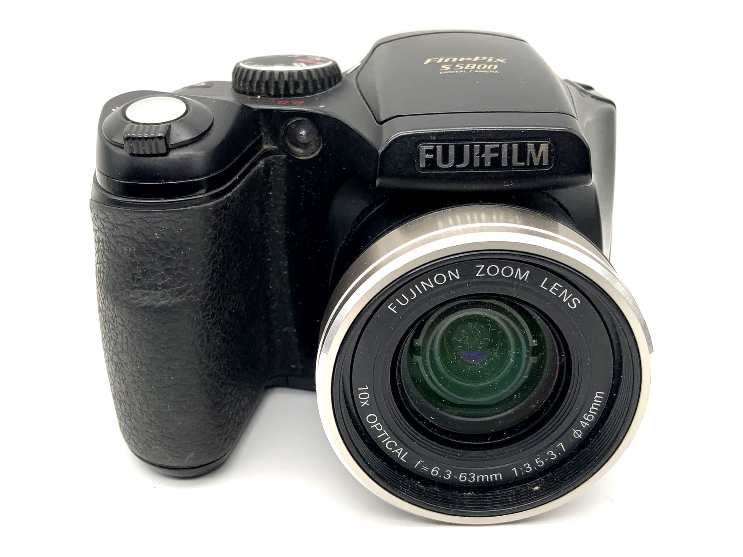 Fujifilm Finepix S5800 avec objectif zoom 10x optique f=6,3-63 mm 1:3,5-3,7 8,0 MP