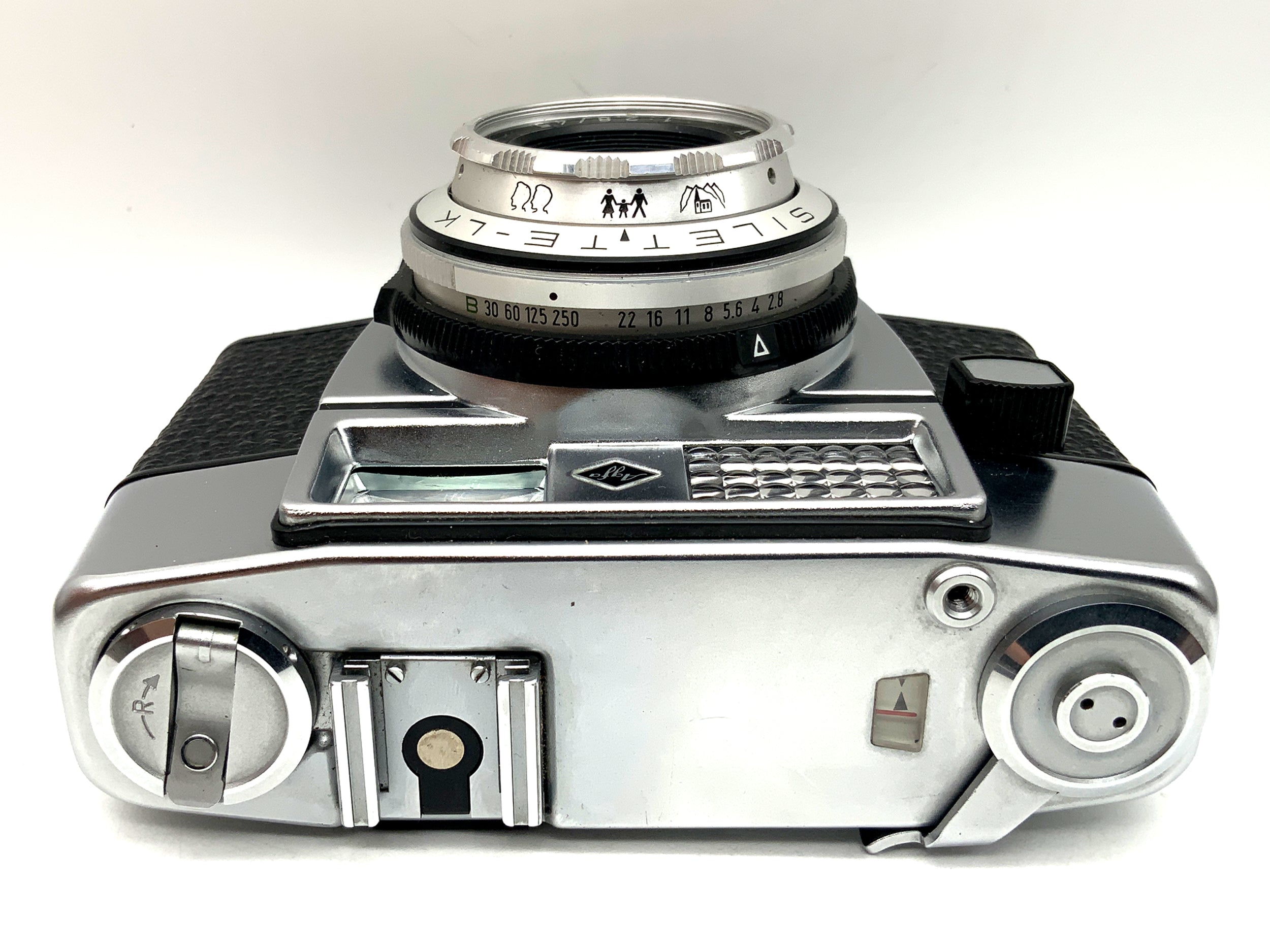 Agfa Silette-LK rangefinder camera with Color Agnar 1:2.8/45 analog camera