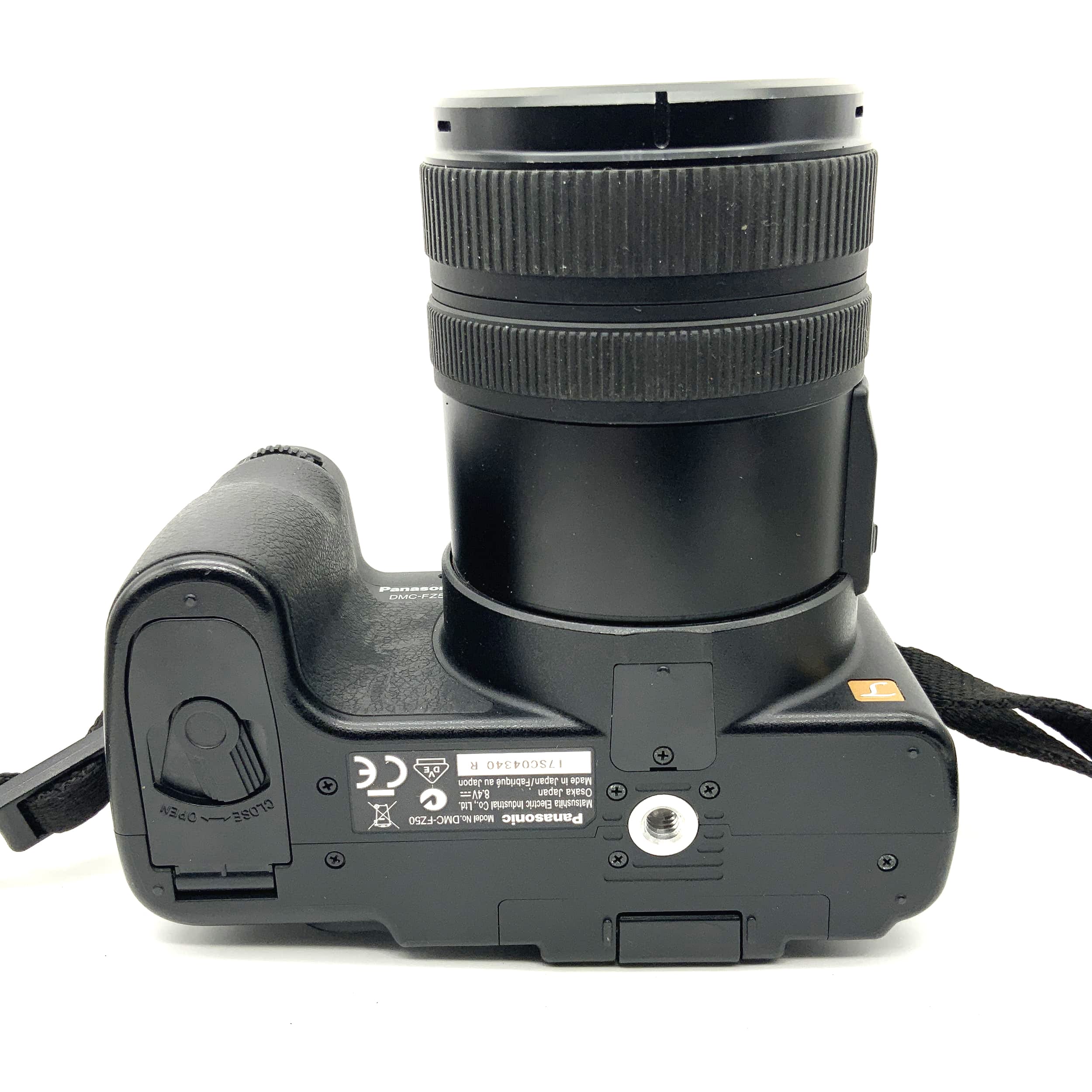 Panasonic Lumix DMC-FZ50 Leica DC Vario-Elmarit 1:2,8-3,7 / 7,4-88,8 zoom 12x