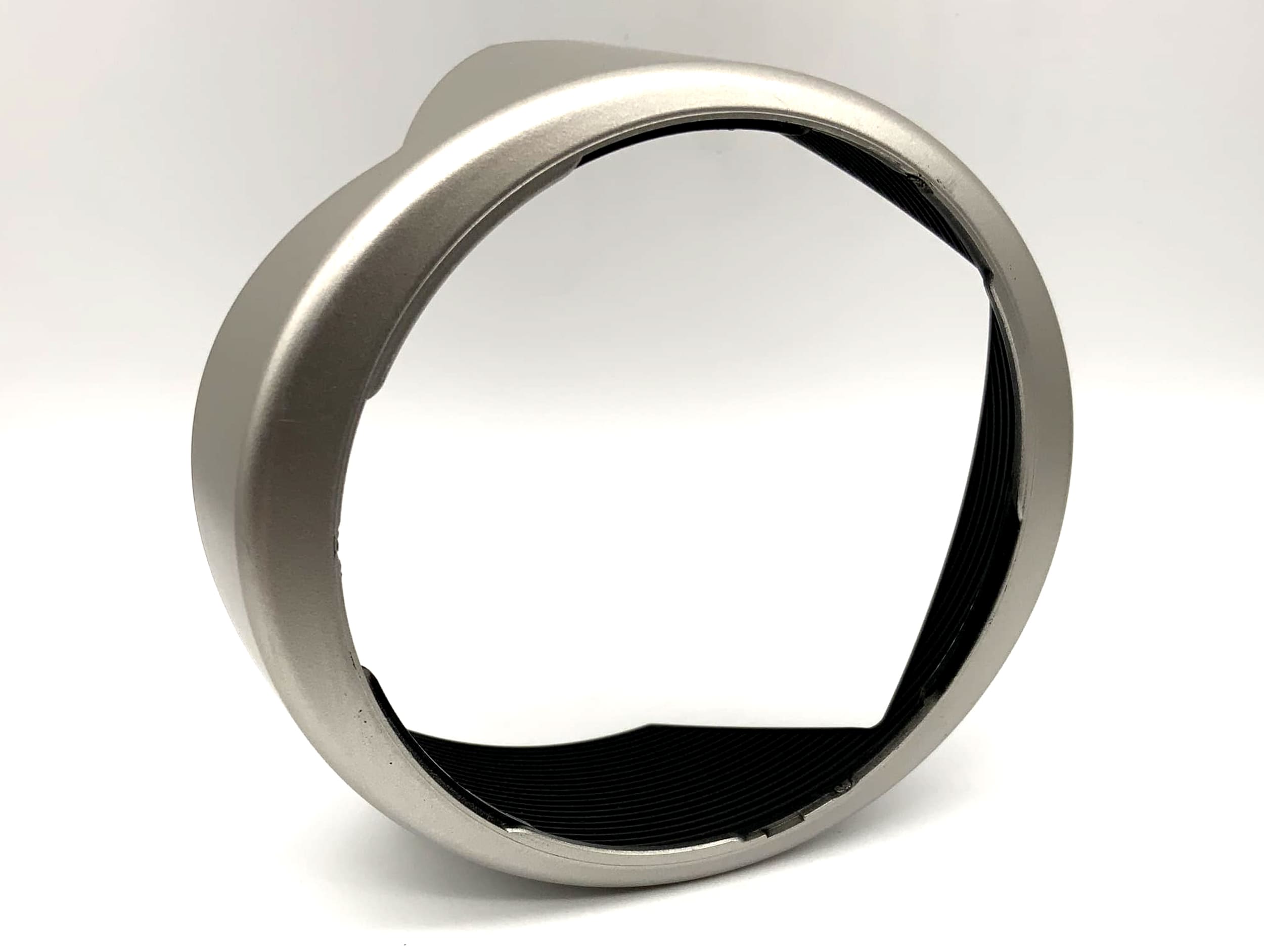 28-210mm / F4.2-6.5 IF Aspherical Lens Hood Silver