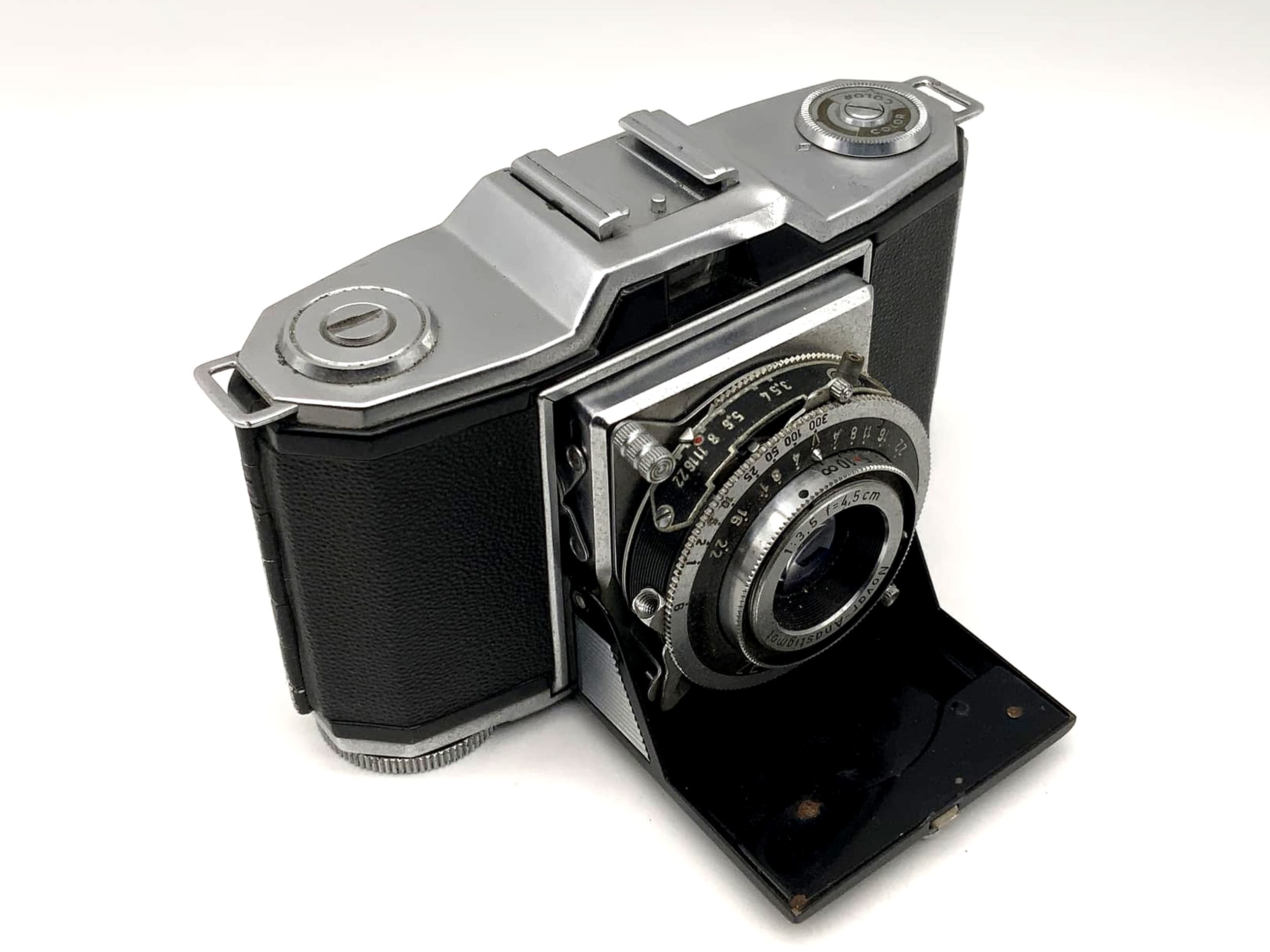 Appareil photo pliable Zeiss Ikon Ikonta 522/24 avec Novar Anastigmat 1:3,5 f=4,5cm ProntorS