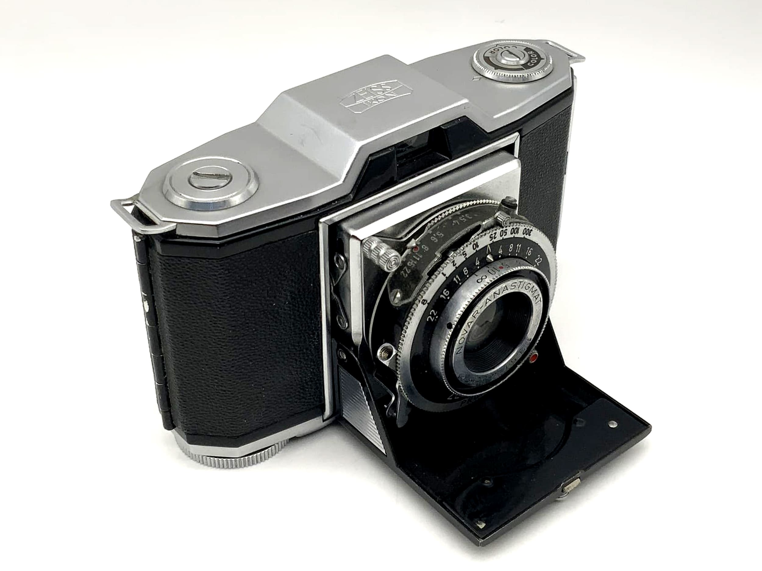 Appareil photo pliable Zeiss Ikon Ikonta 522/24 Novar Anastigmat 1:3,5 f=4,5cm Prontor-S