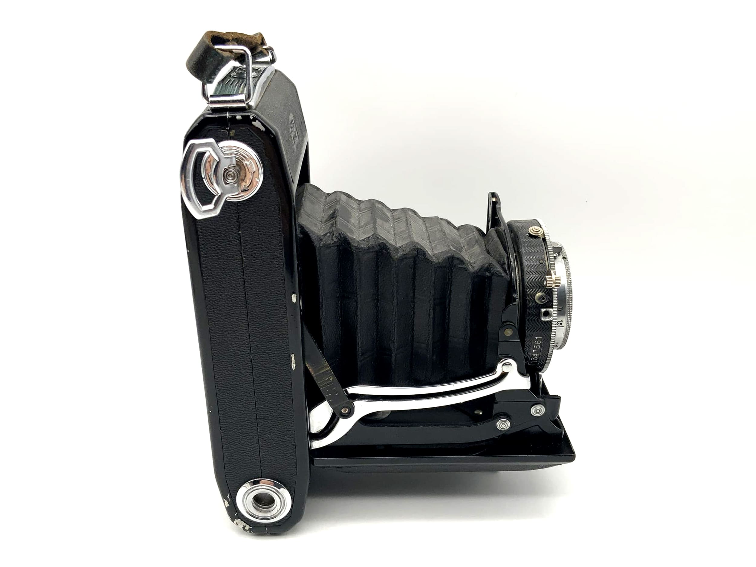 Appareil photo pliable Zeiss Ikon Nettar 515/2 avec Novar Anastigmat 1:4,5 f=11cm Compur