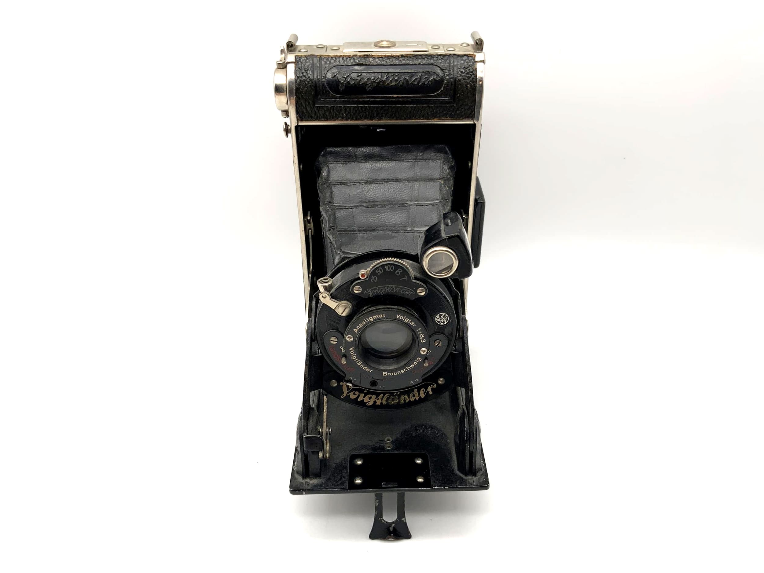 Voigtländer folding camera with Anastigmat Voigtar 1:6.3