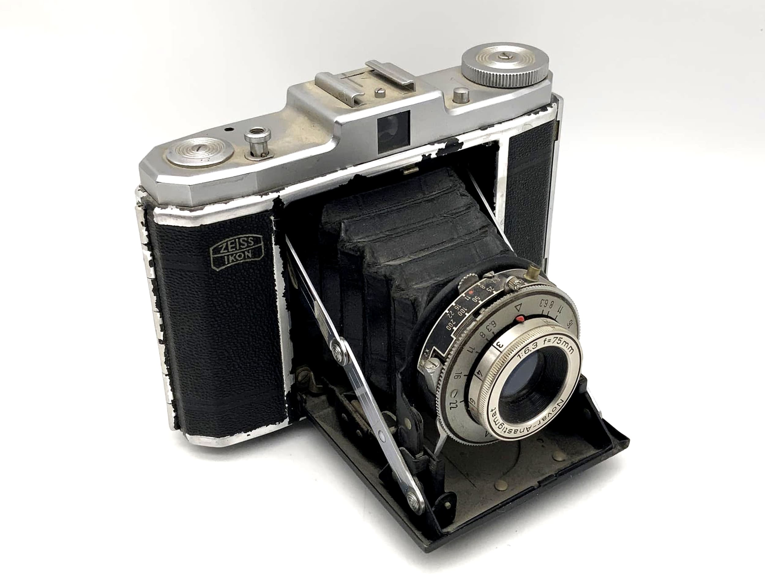 Appareil photo pliable Zeiss Ikon Nettar 518/16 avec objectif Novar Anastigmat 1:6,3 f=75 mm Vero