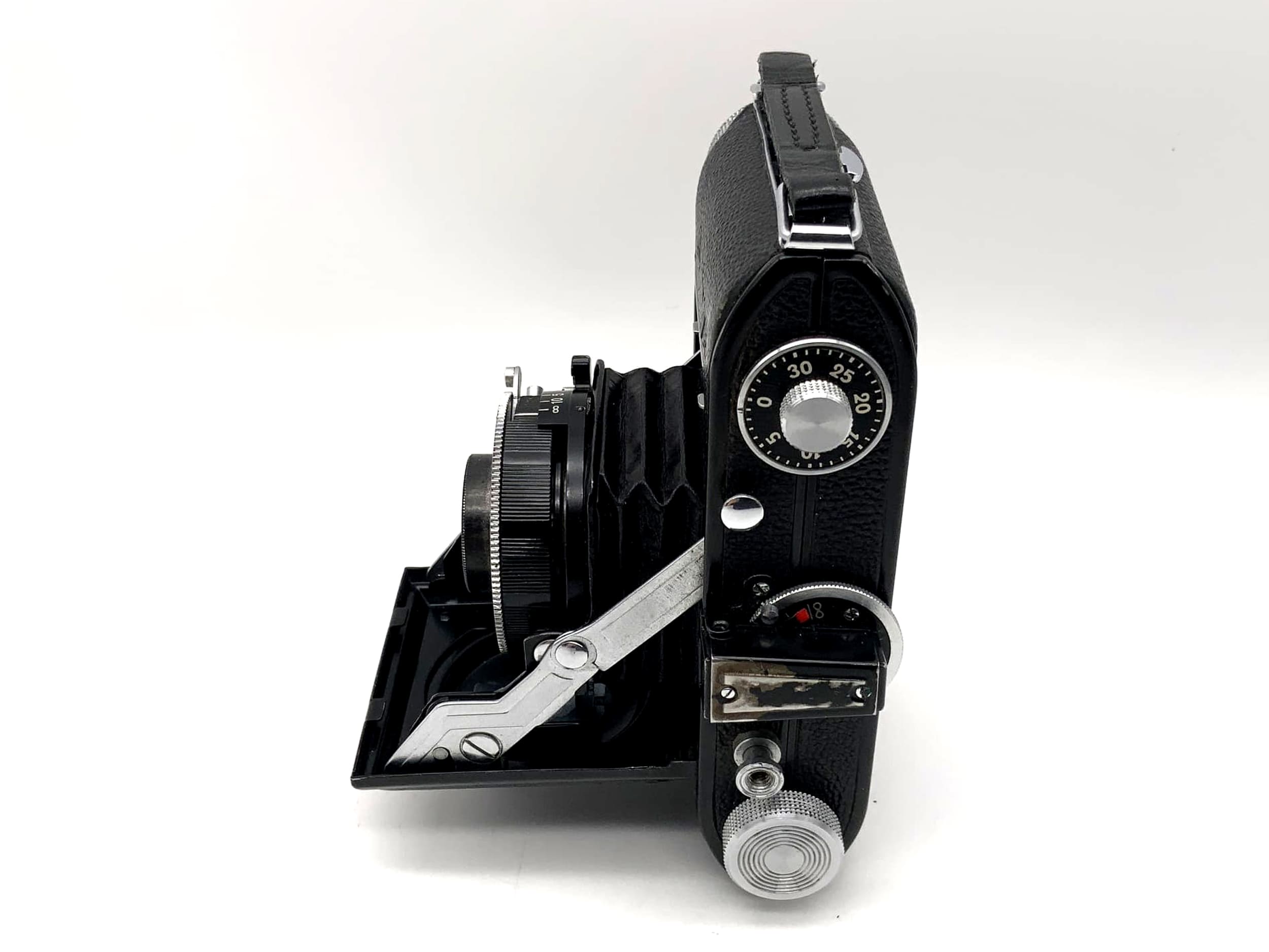 Appareil photo pliant Balda Beltica avec objectif Carl Zeiss Tessar 1:3,5 f = 5 cm rouge T Cludor