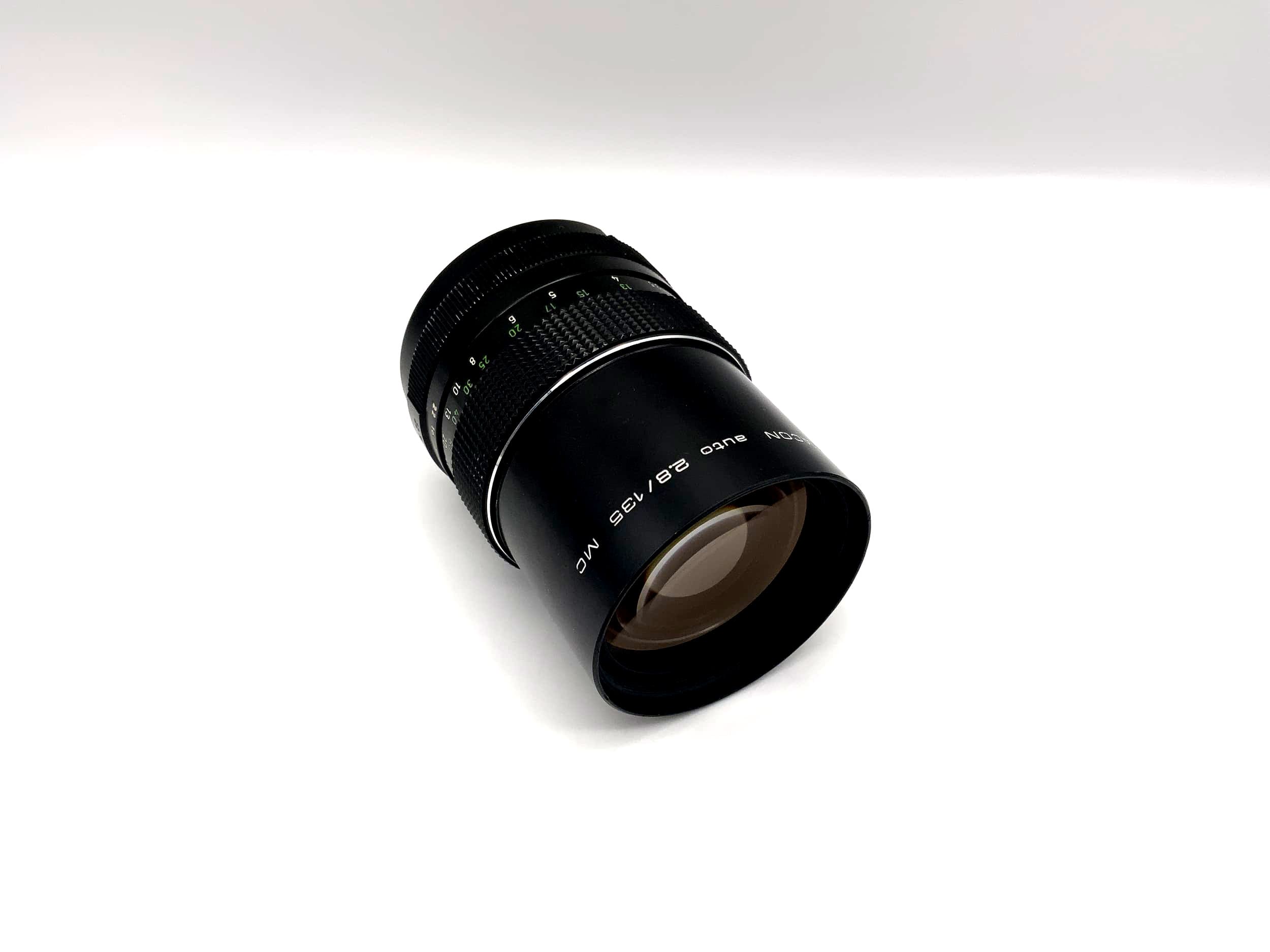 Pentacon 135mm 1:2.8 Lens Multi Coating Camera Lens (M42)