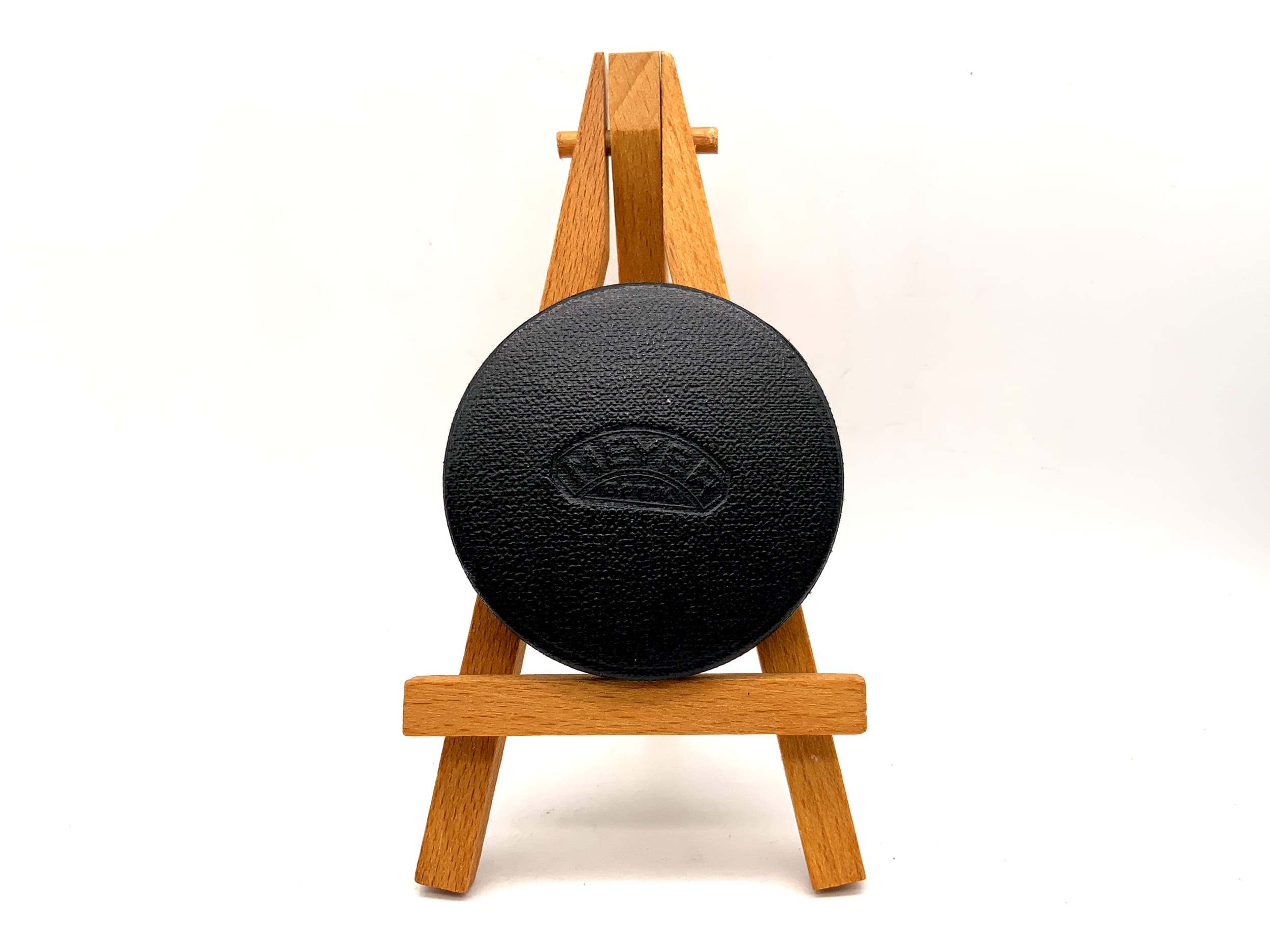 Meyer Optik Görlitz lens front cap slip-on leather cap lens cap (51mm)