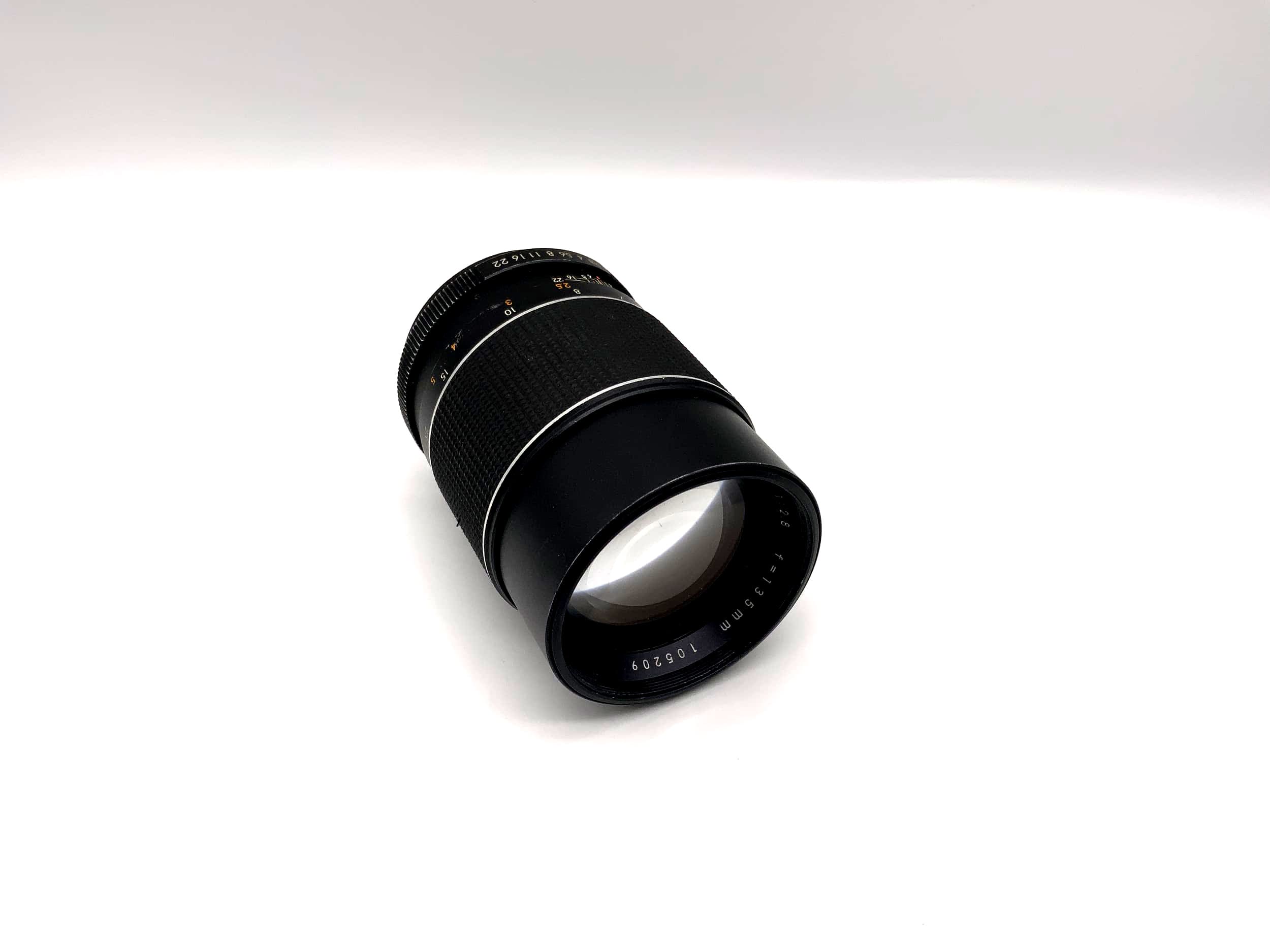 Chinon 135mm 1:2.8 Camera Lens (M42)