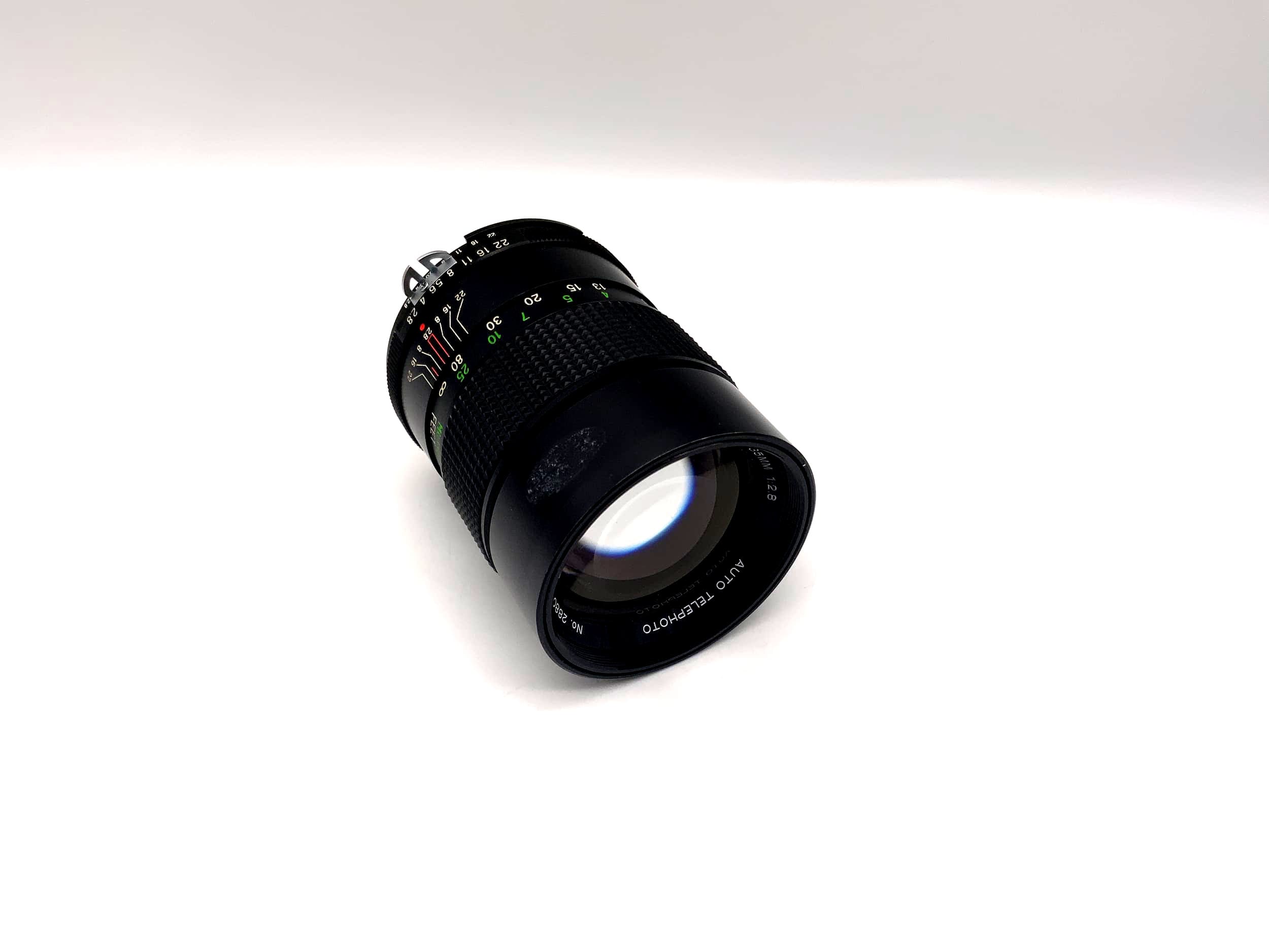 Vivitar 135mm 1:2.8 Lens Auto Telephoto Camera Lens (Nikon F)