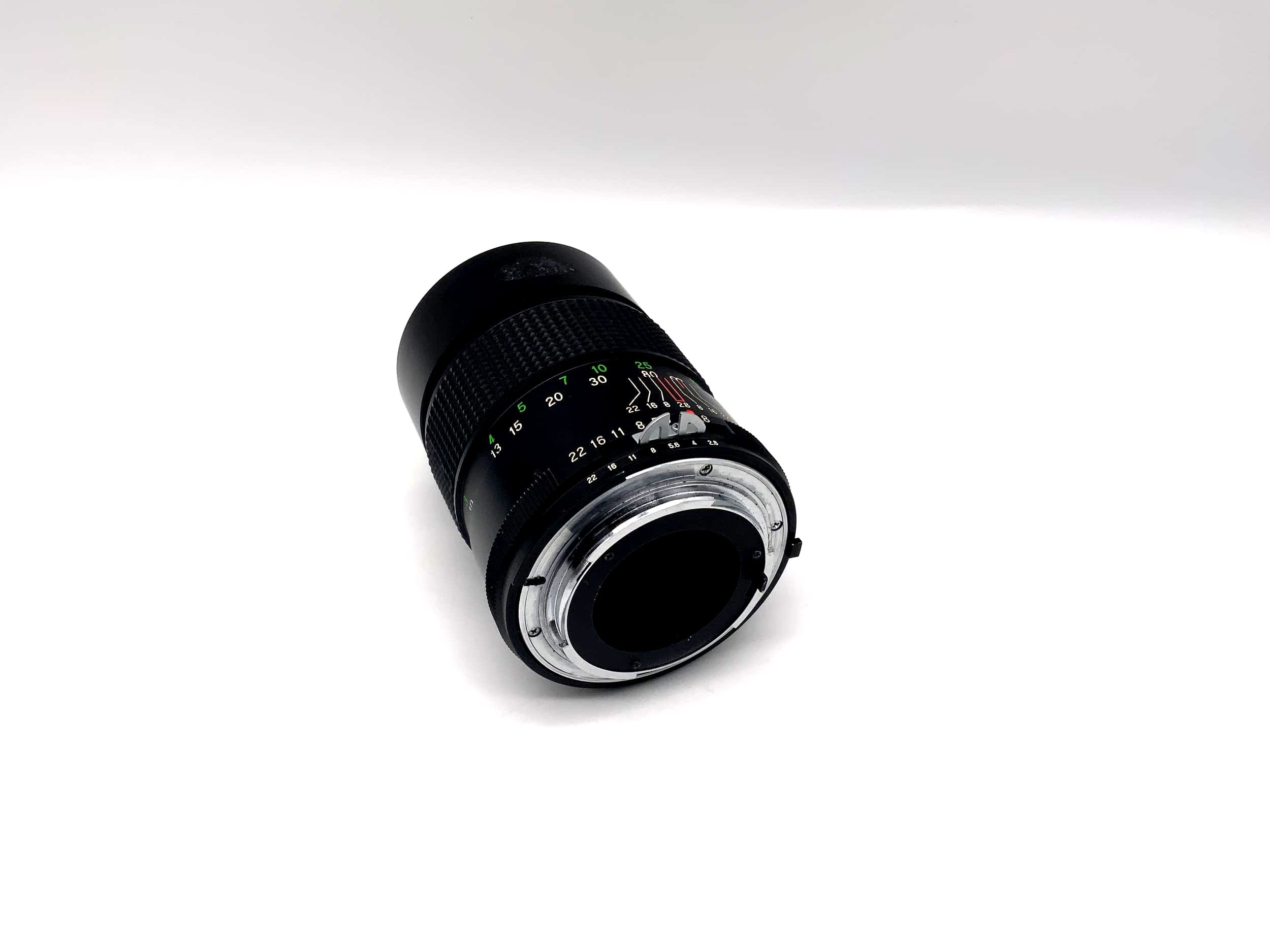 Vivitar 135mm 1:2.8 Lens Auto Telephoto Camera Lens (Nikon F)