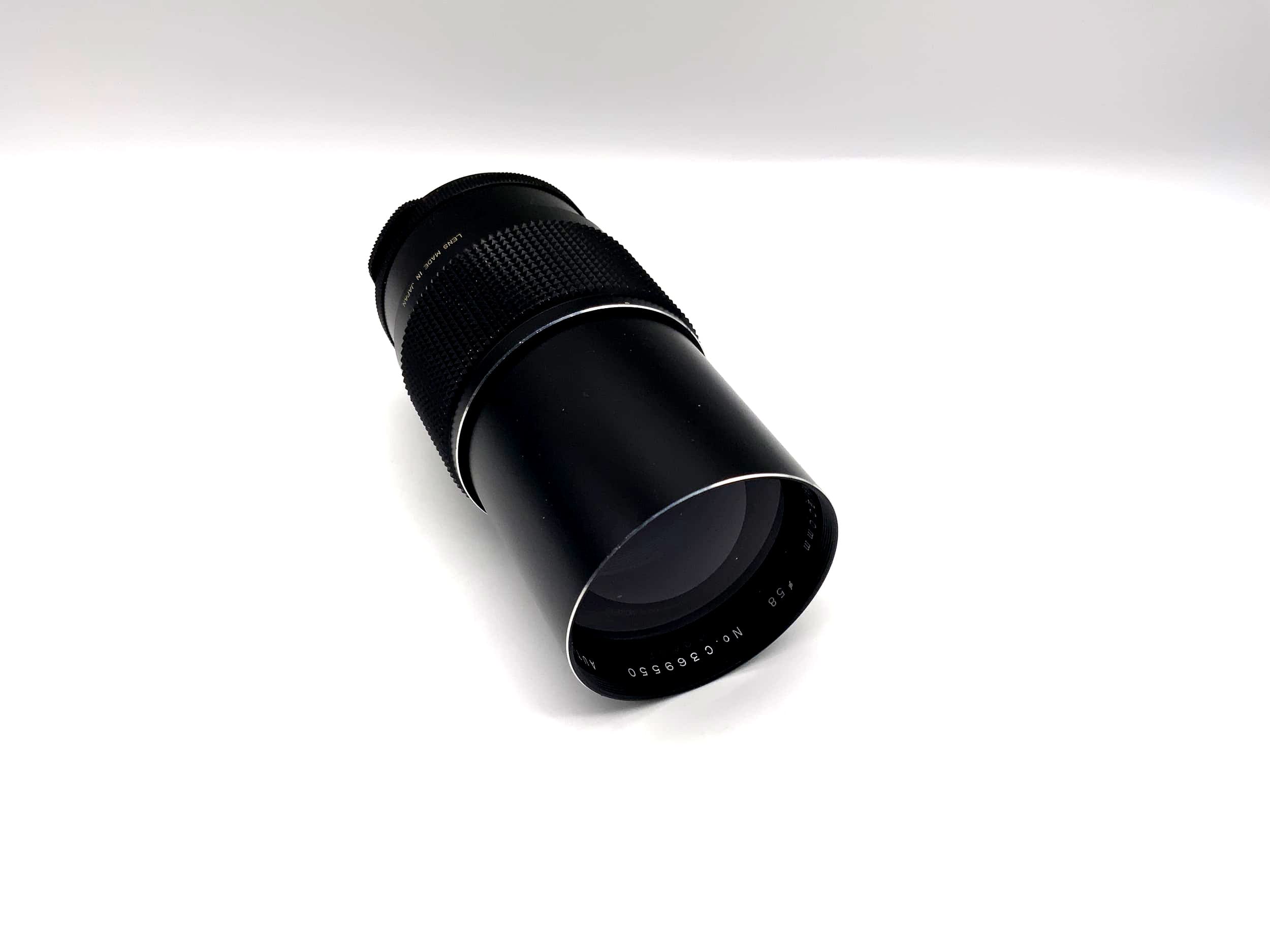 Raynox 200mm 1:3.5 Telephoto Camera Lens (M42)