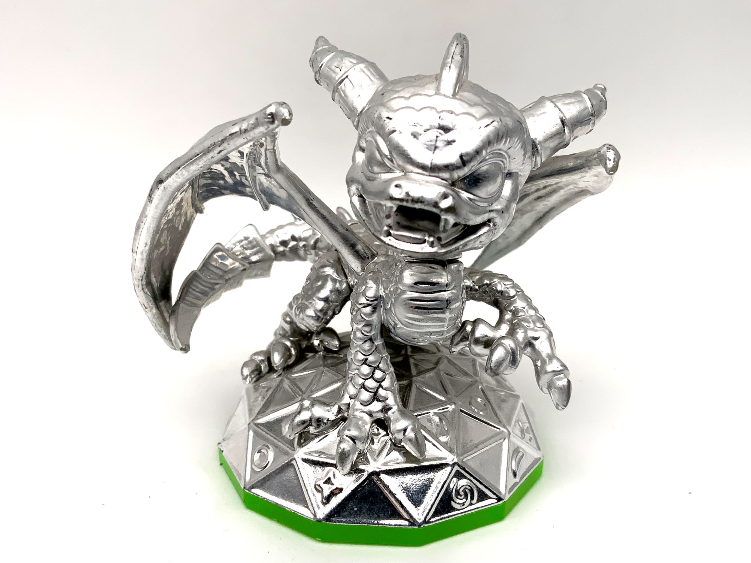 Skylanders Spyros Adventure Chrome Spyro E3 2012 Edition Chase Figur