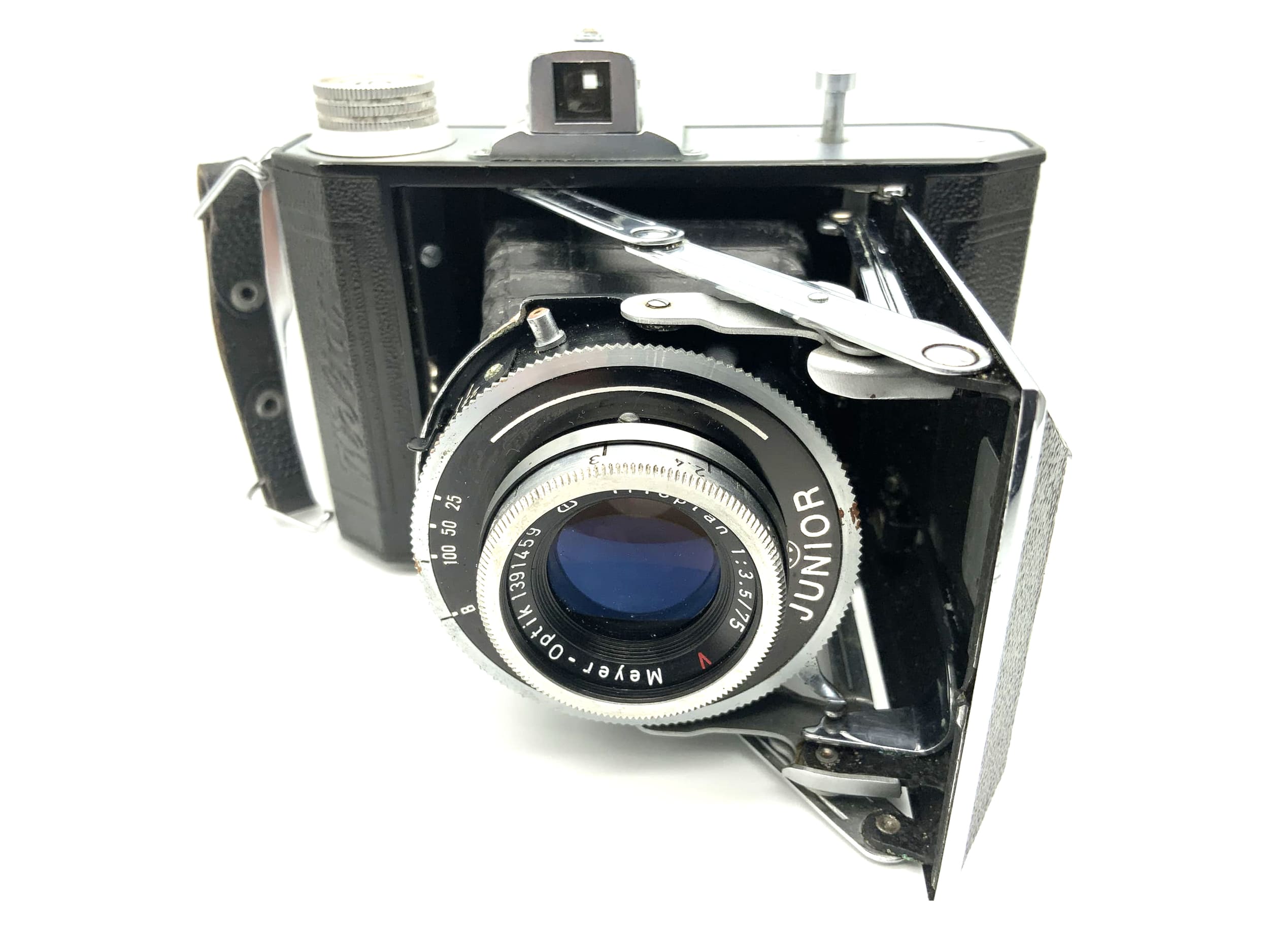 Welta Weltax folding camera with Meyer Optik Trioplan 1:3.5 75mm red V Junior