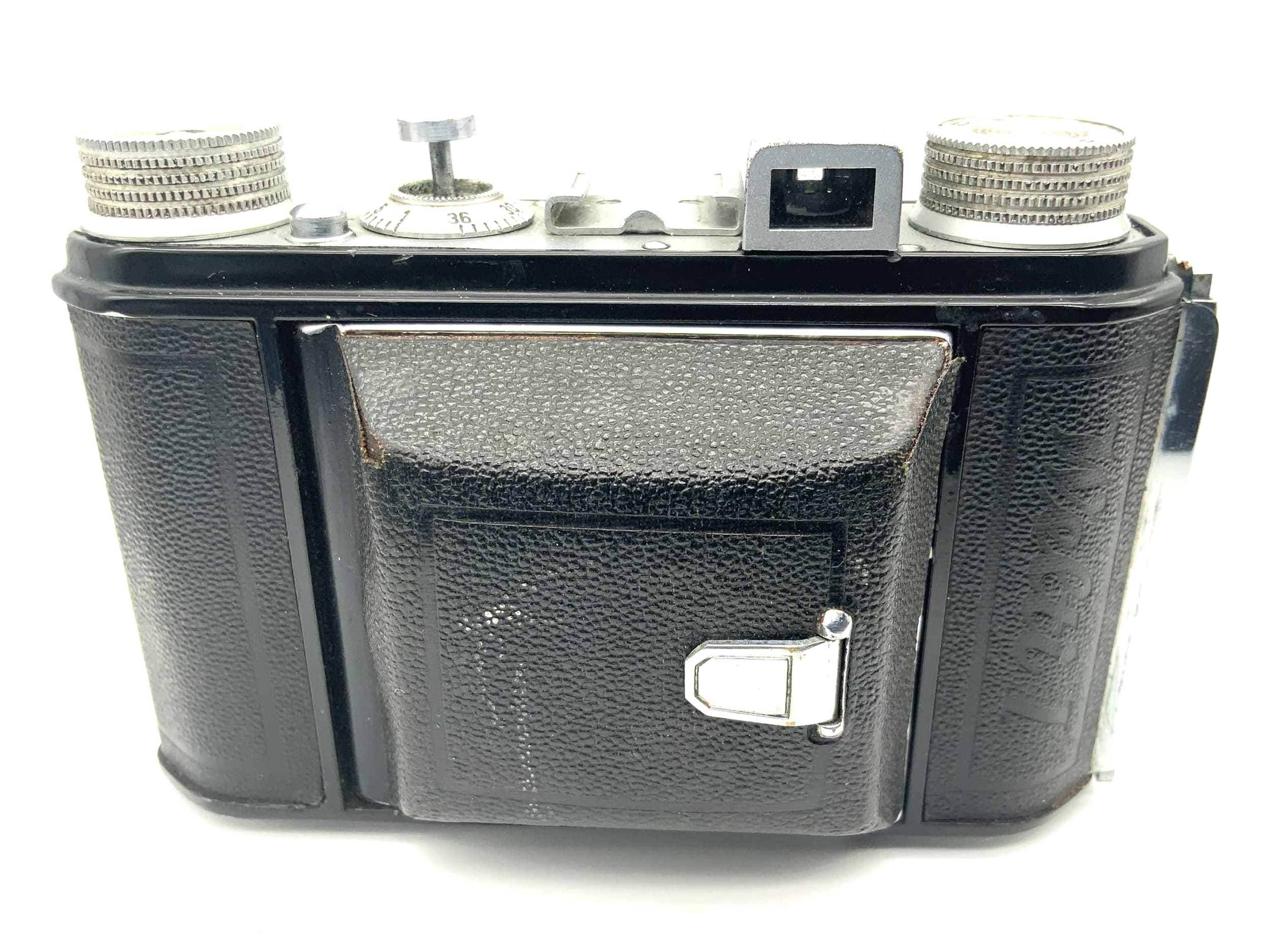 Welta Welti I folding camera with Carl Zeiss Tessar 1:3.5 5cm 50mm red T Cludor