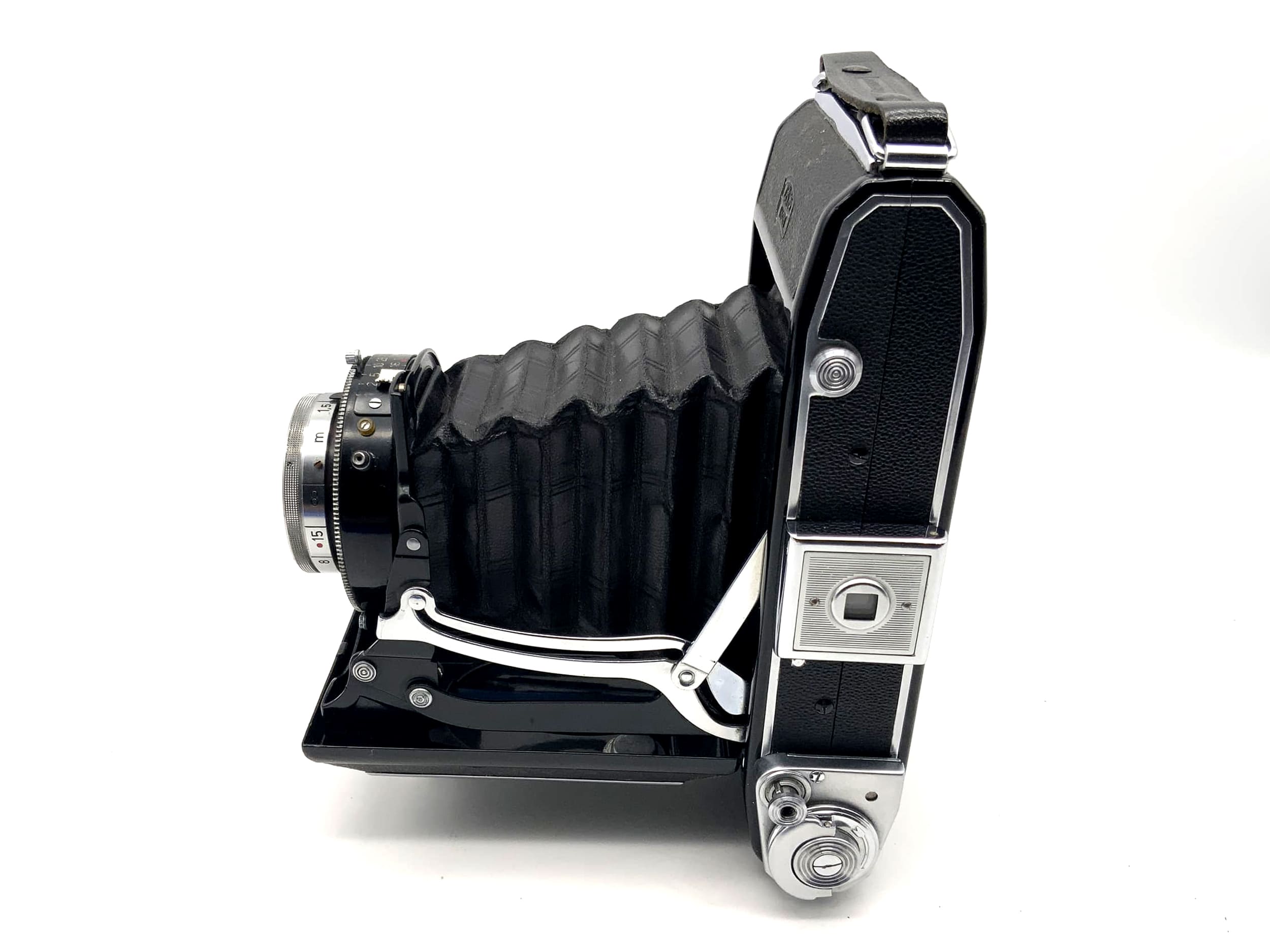 Appareil photo pliable Zeiss Ikon Ikonta 521/2 avec objectif Novar Anastigmat 1:3,5 105 mm Prontor-S