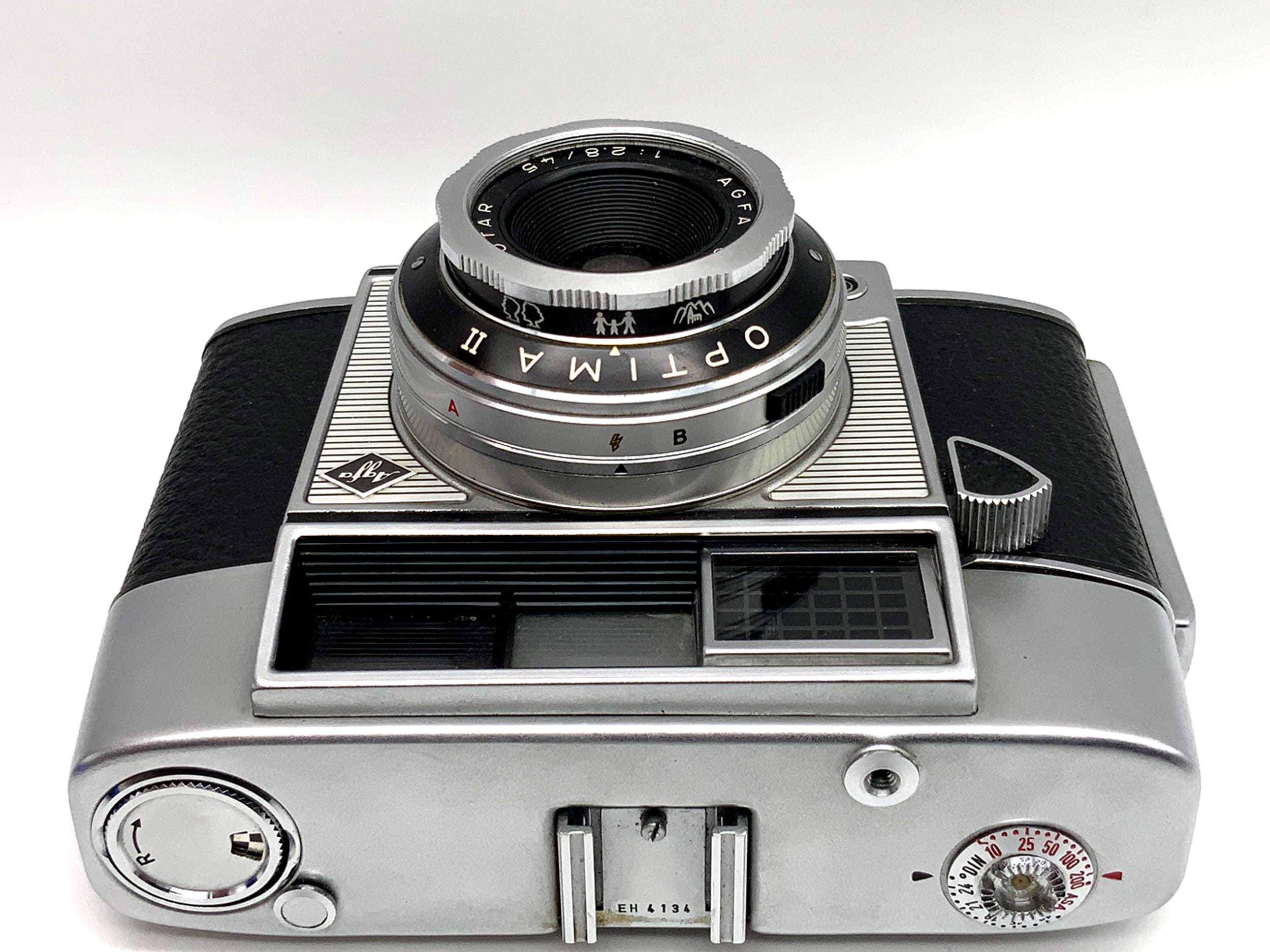 Agfa Optima II viewfinder camera with Color-Apotar 1:2.8/45 Prontormator analog camera