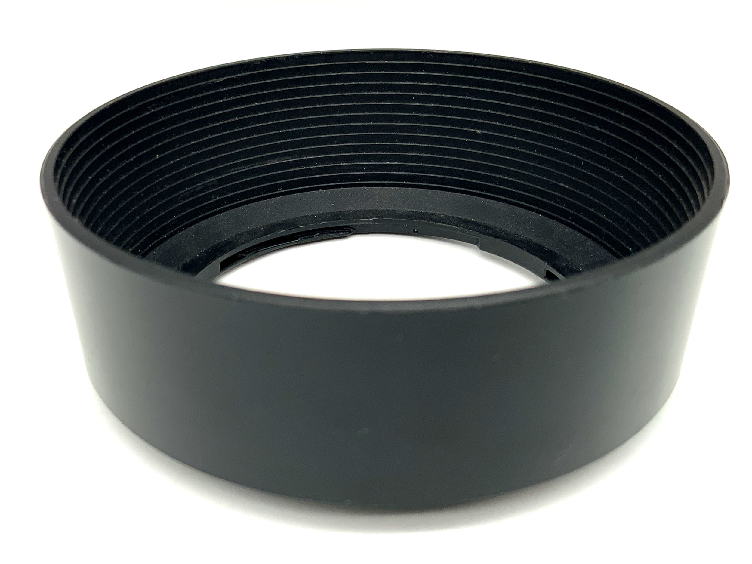 Tamron 79FH lens hood for 35-135mm F/3.5-4.5 Model 40A lens hood