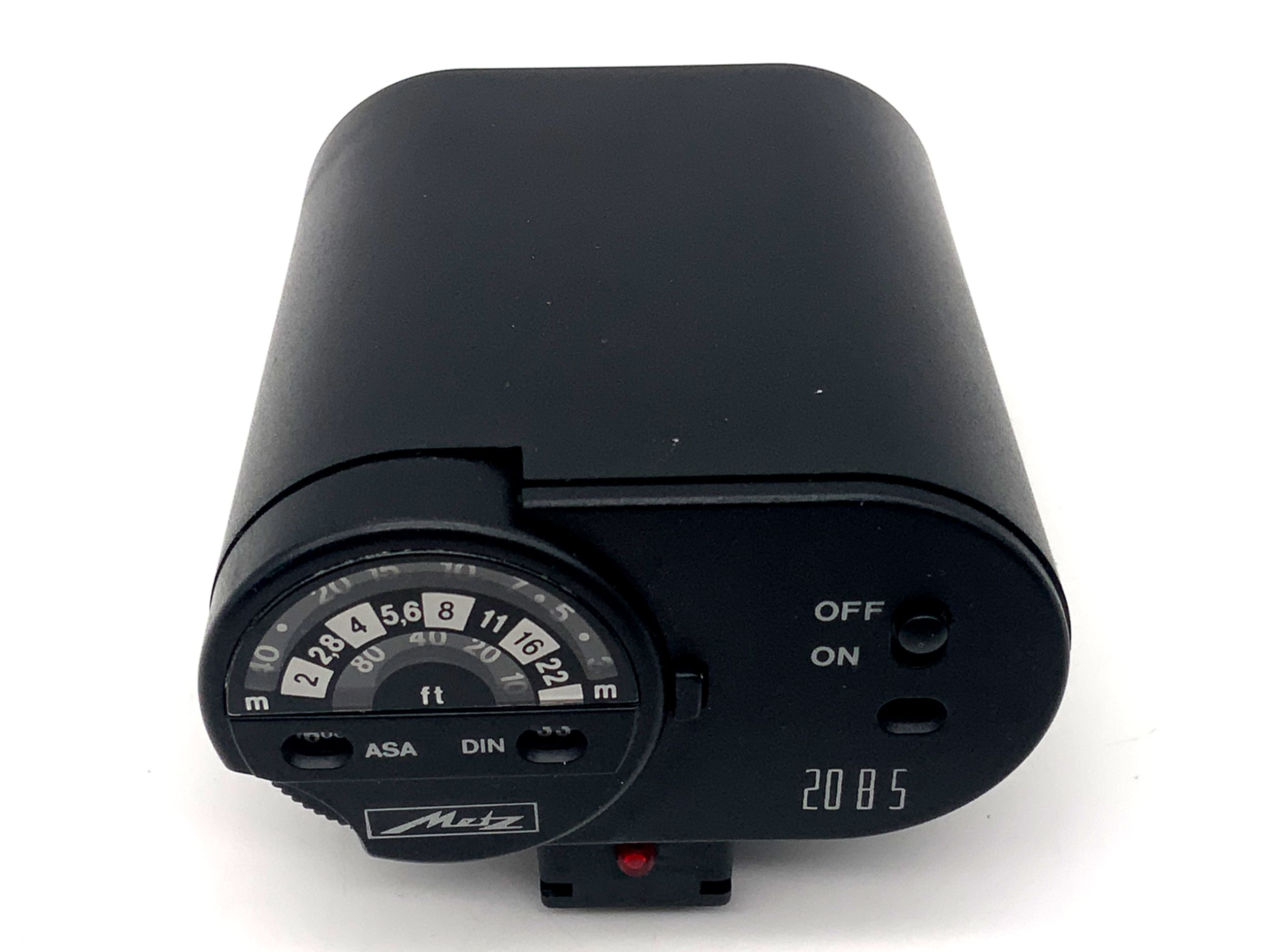 Metz mecablitz 20B5 flash unit center contact universal camera flash