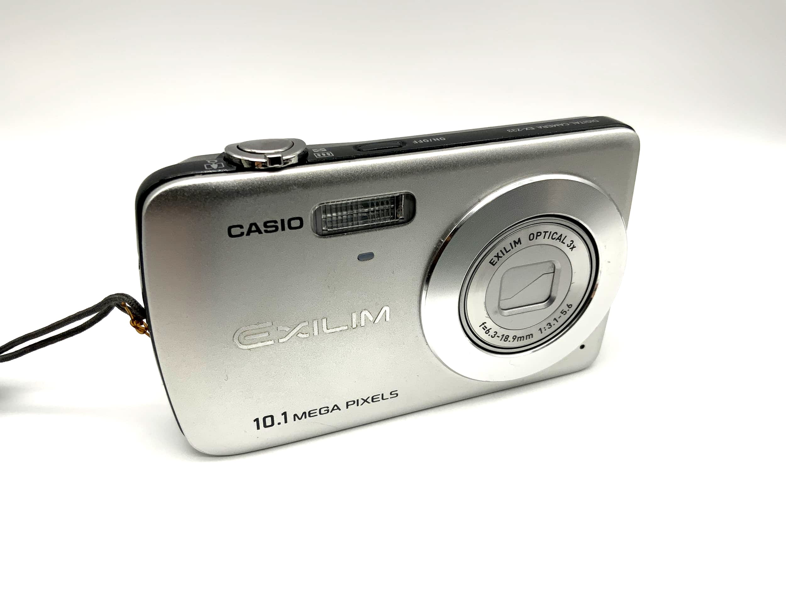 Casio EX-Z33 with Optical 3x f=6.3-18.9mm 1:3.1-5.6 10.1 Mega Pixels Exilim