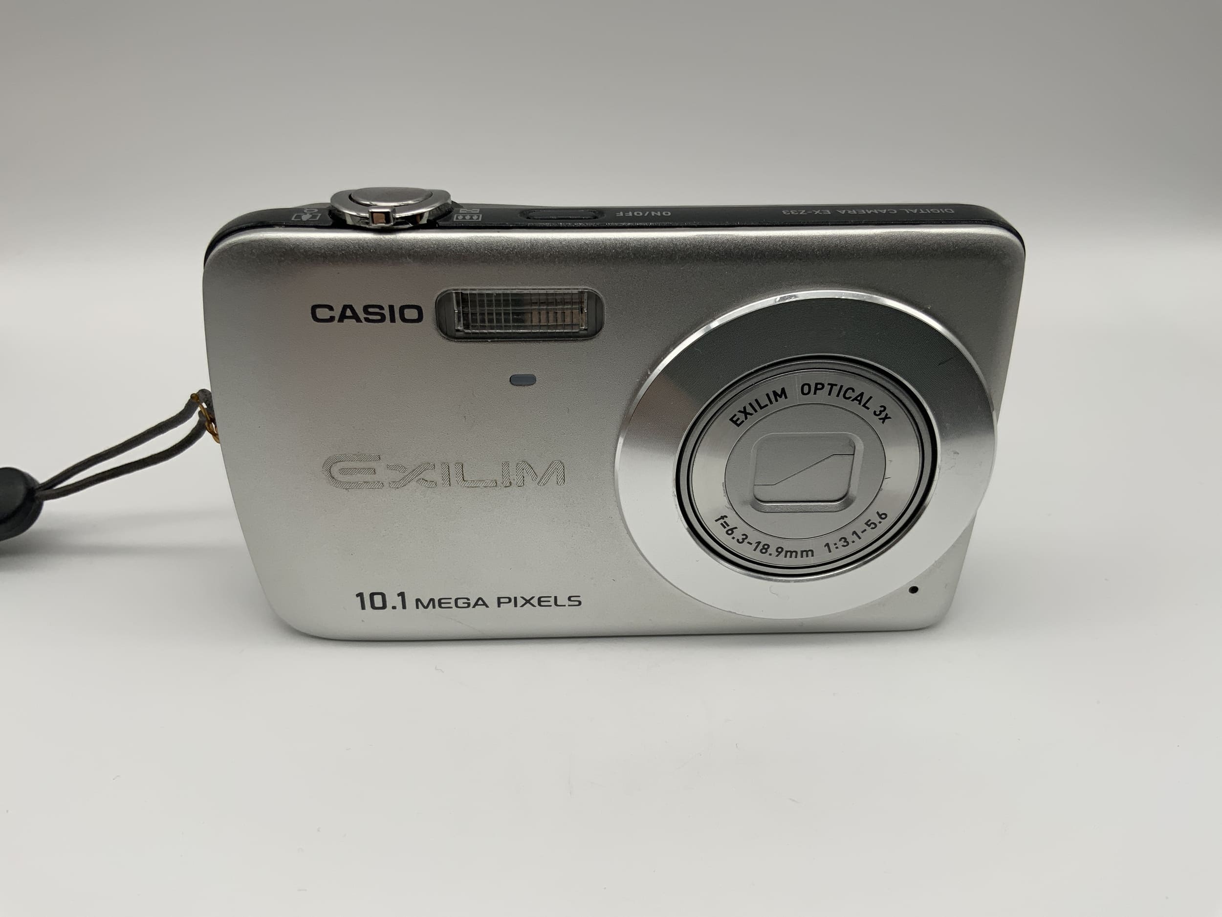 Casio EX-Z33 with Optical 3x f=6.3-18.9mm 1:3.1-5.6 10.1 Mega Pixels Exilim