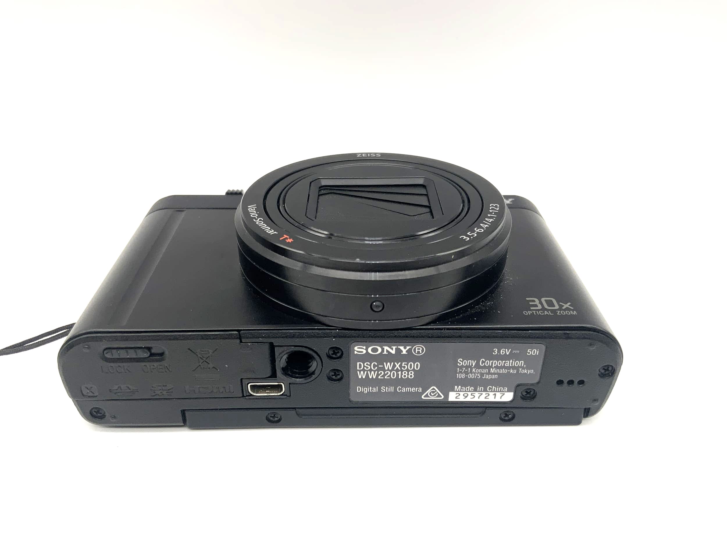 Sony Cyber Shot DSC-WX500 with Zeiss Vario-Sonnar red T* 3.5-6.4 / 4.1-123 18.2MP