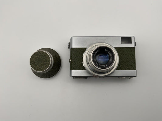 CARL ZEISS Werra 1 olive Tessar 2.8/50 compact camera 35mm analog camera