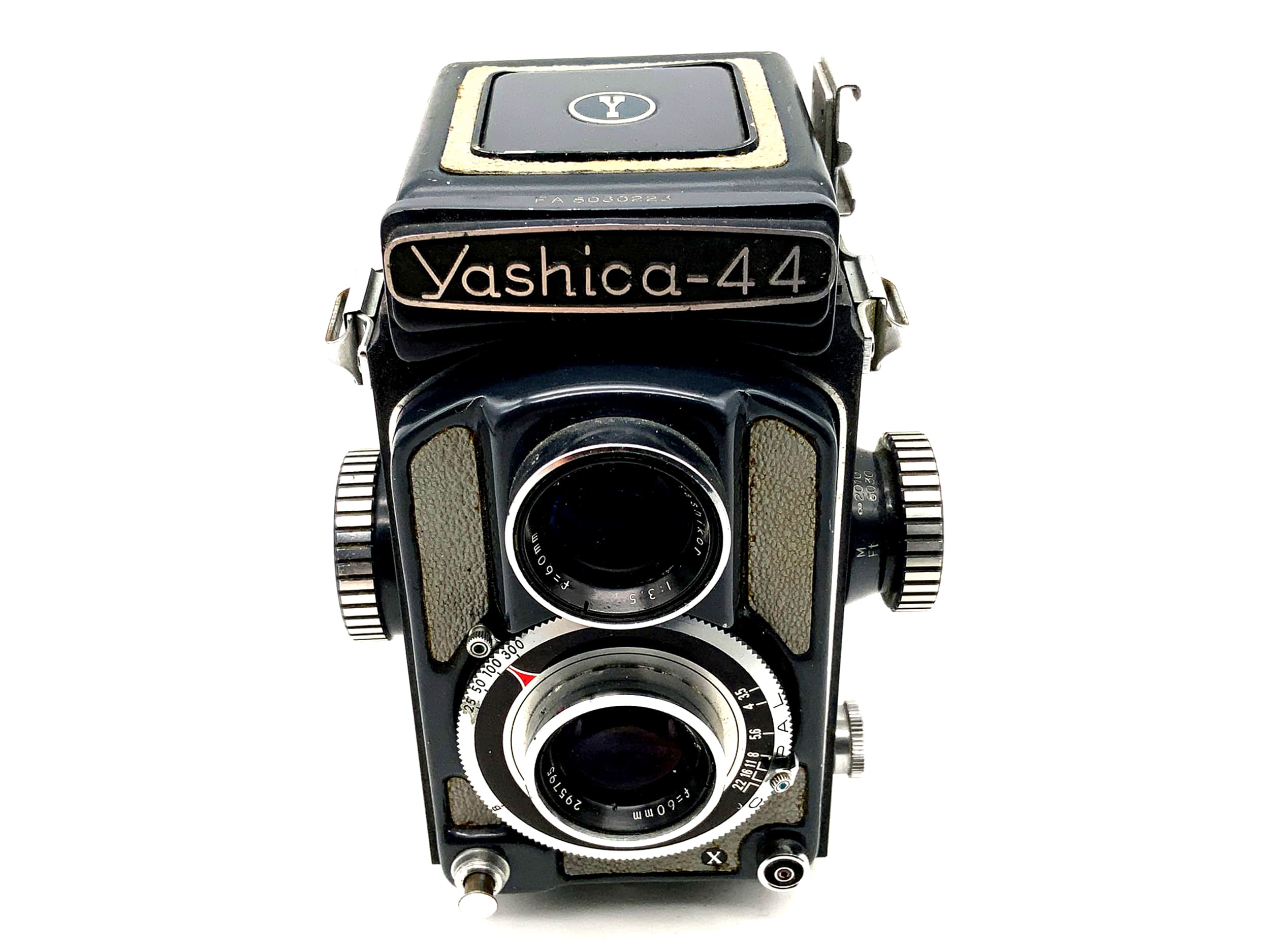 Yashica 44 TLR avec appareil photo bi-objectif Yashikor 1:3,5 f=60 mm Copal