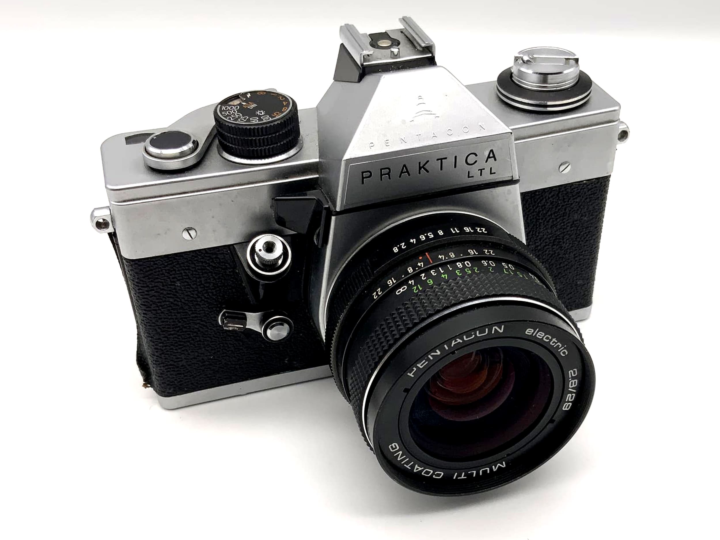 Pentacon Praktica LTL avec appareil photo reflex à objectif 2,8 29 mm analogique 35 mm