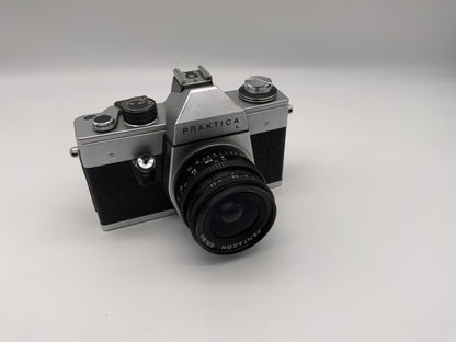 Pentacon Praktica L with 3.5 30mm lens SLR camera 35mm analog