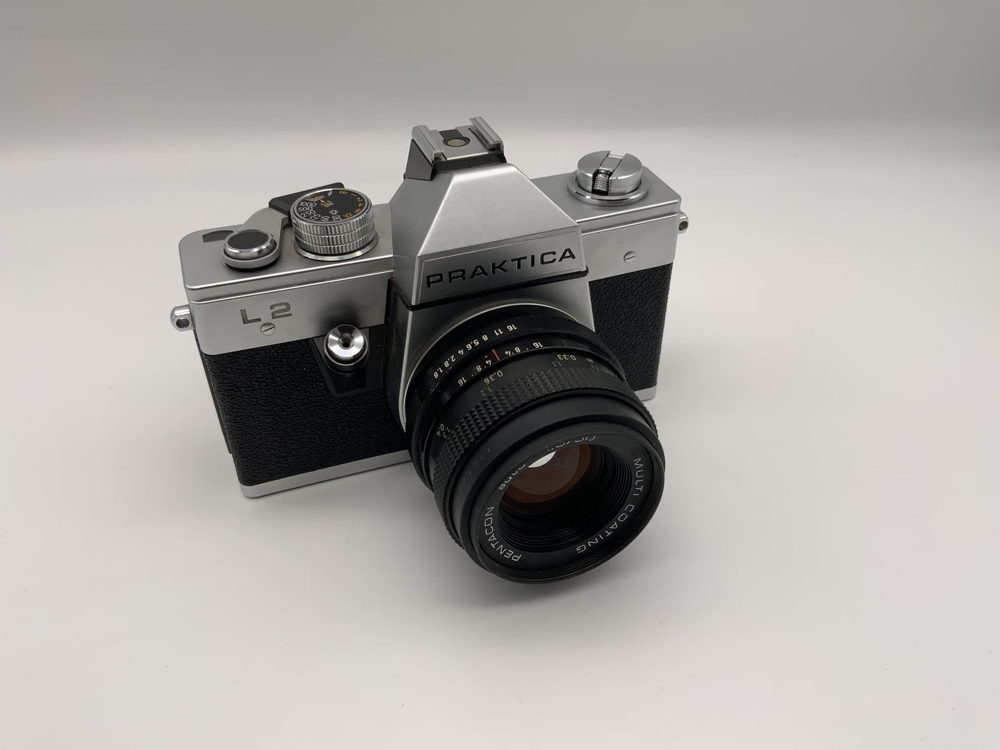 Pentacon Praktica L2 with 1.8 50mm lens SLR camera 35mm analog