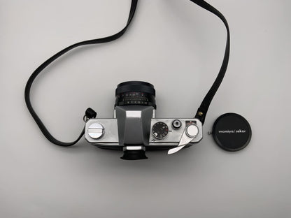 Appareil photo reflex analogique Mamiya Sekor avec objectif Mamiya Sekor 1:2,8 50 mm