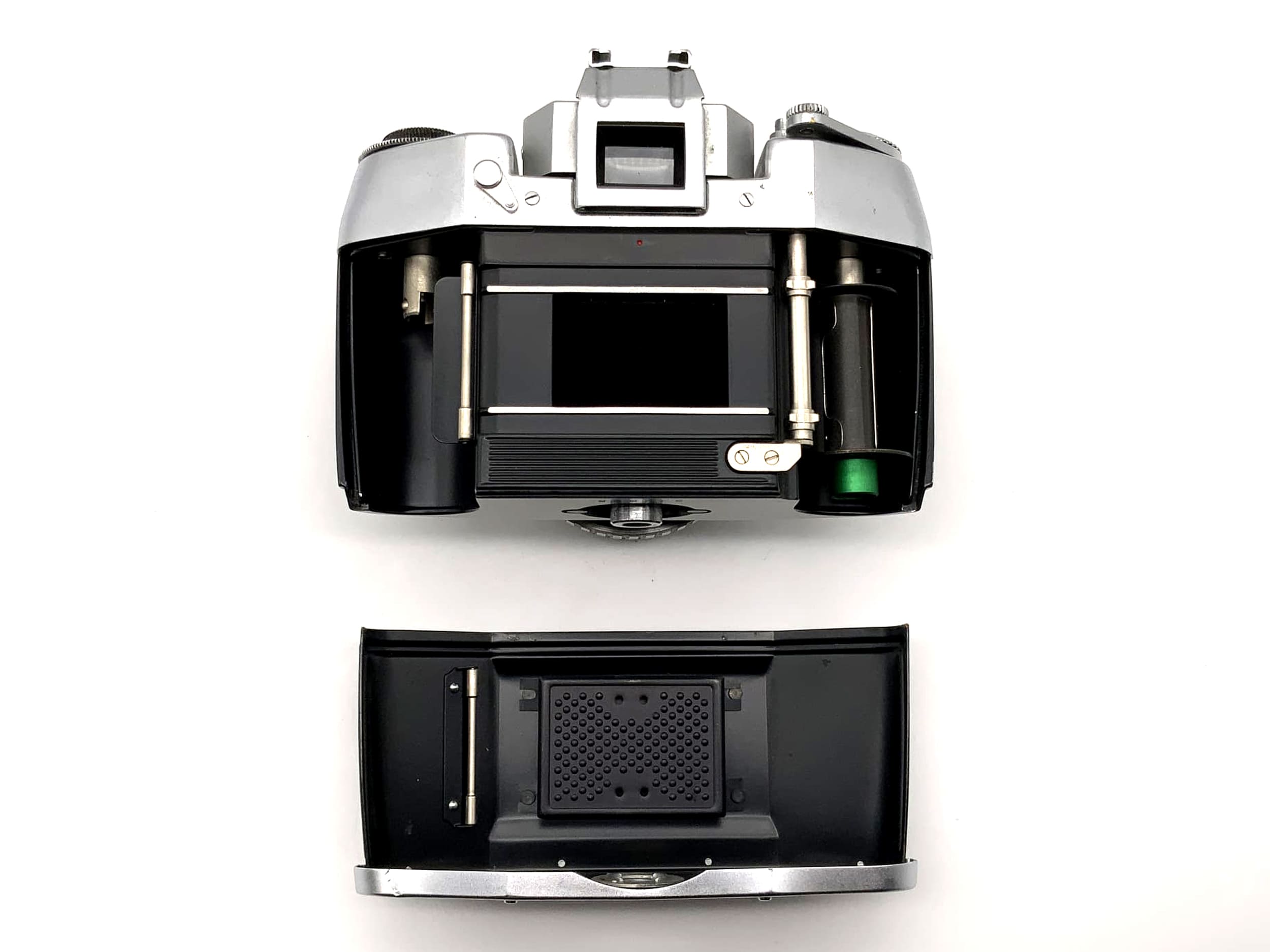 Exakta EXA 1a avec appareil photo reflex Tessar 2.8 à objectif 50 mm analogique 35 mm