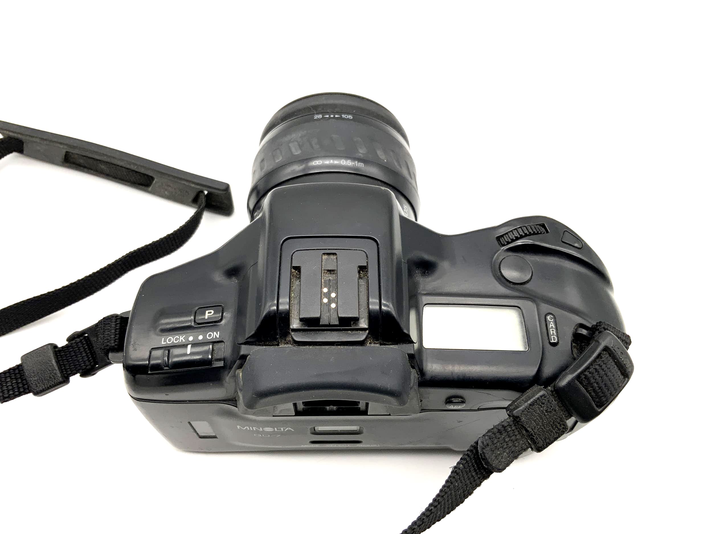 Appareil photo reflex analogique Minolta Dynax 7 xi avec objectif AF Zoom Xi 1:3,5-4,5