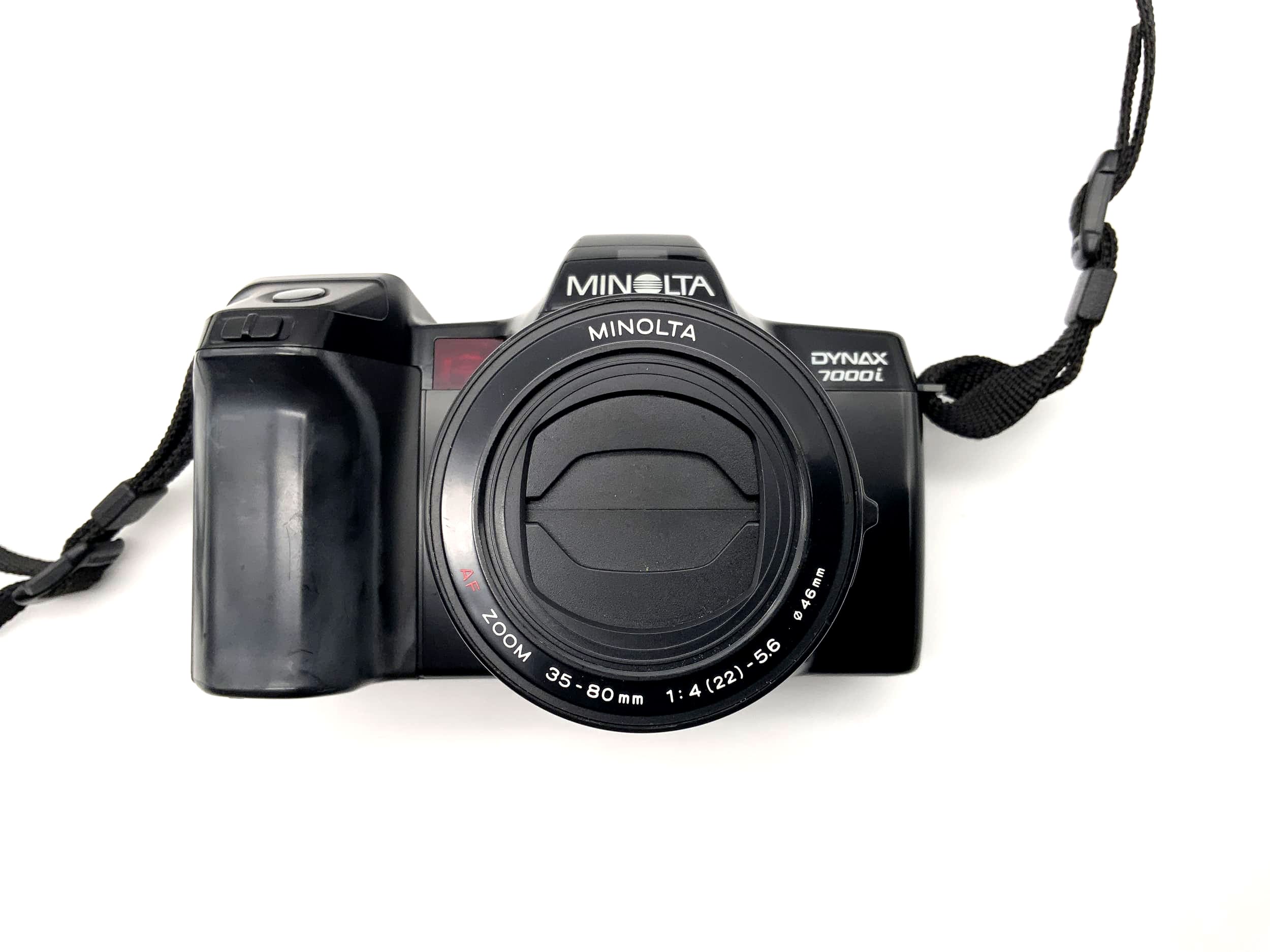 Appareil photo reflex Minolta Dynax 7000i avec objectif AF Zoom 35-80 mm 1:4-5,6