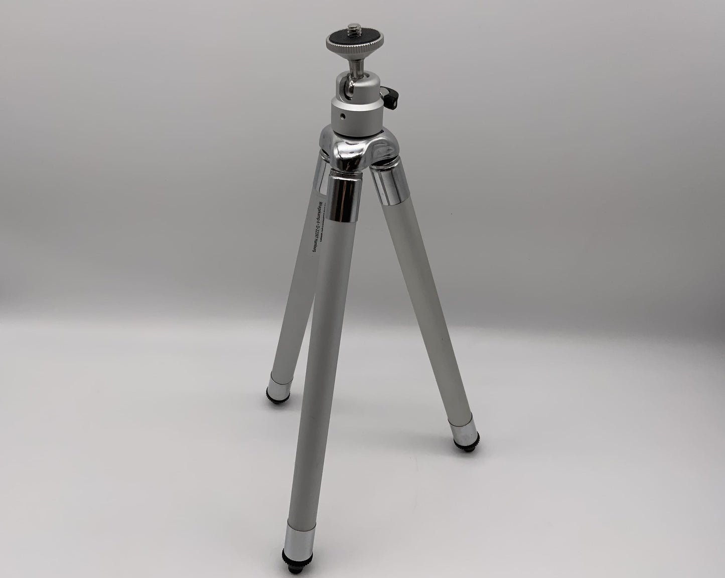 Delta Sport Tischstativ Tripod Dreibein Taschenstativ