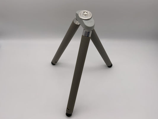 VEB Ines Tischstativ Tripod Dreibein Taschenstativ